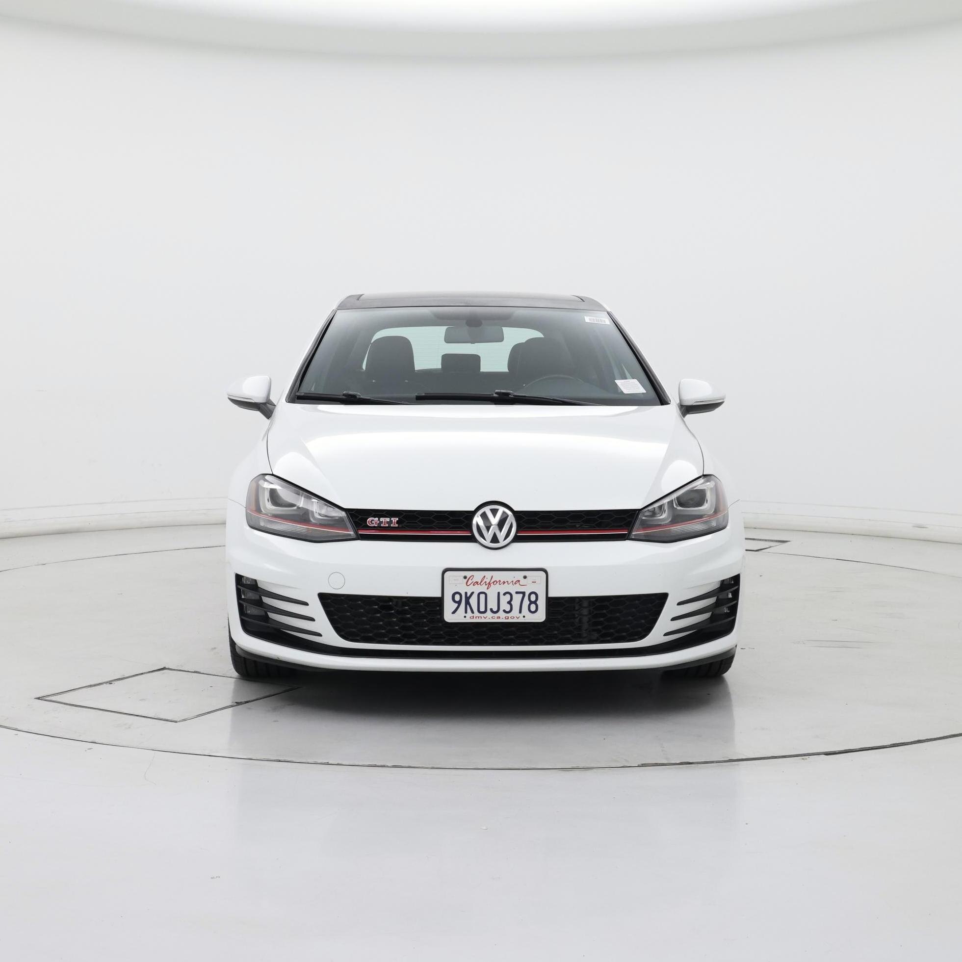 Thumbnail: 2015 Volkswagen Golf - 5
