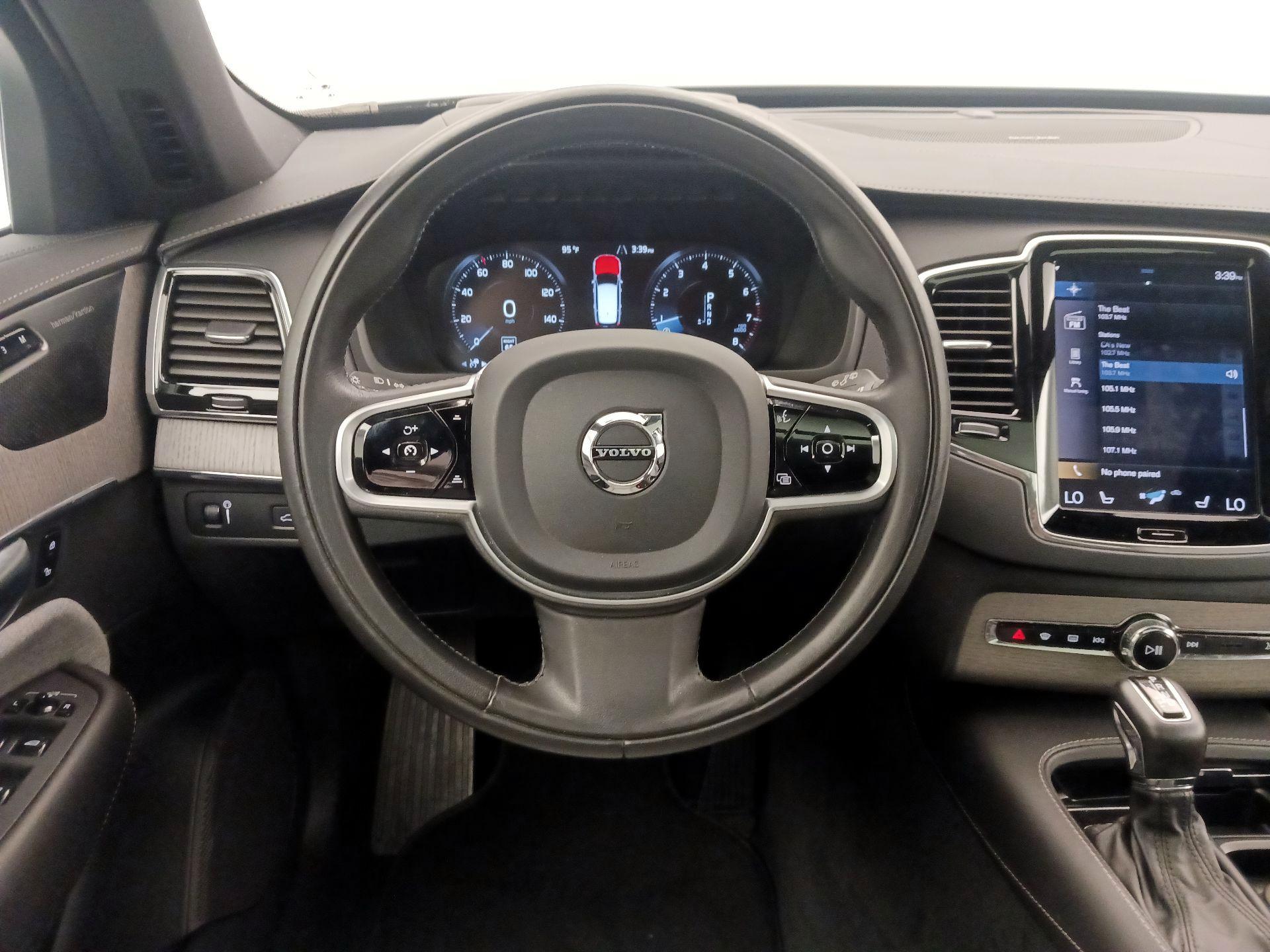 Thumbnail: 2020 Volvo XC90 - 10