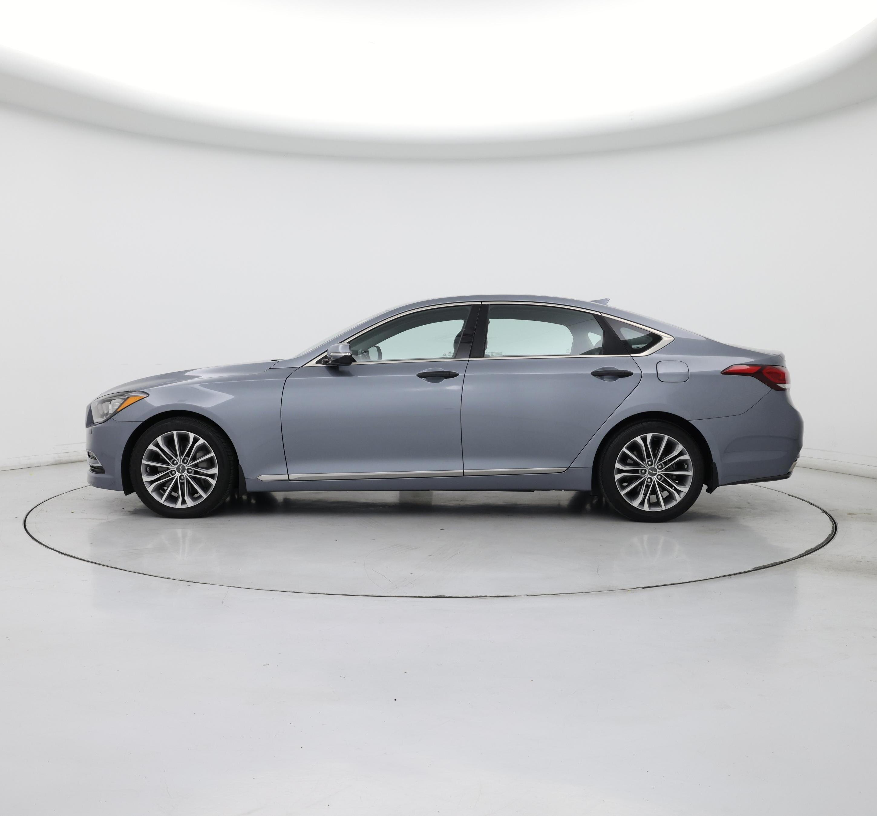 Thumbnail: 2016 Hyundai Genesis - 3