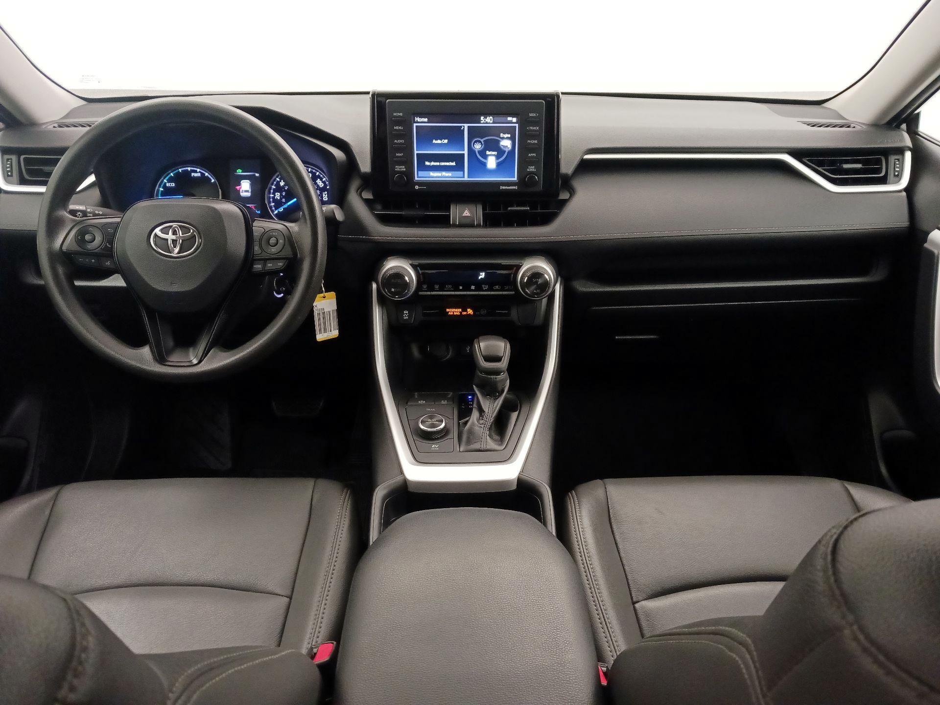 Thumbnail: 2021 Toyota RAV4 - 9