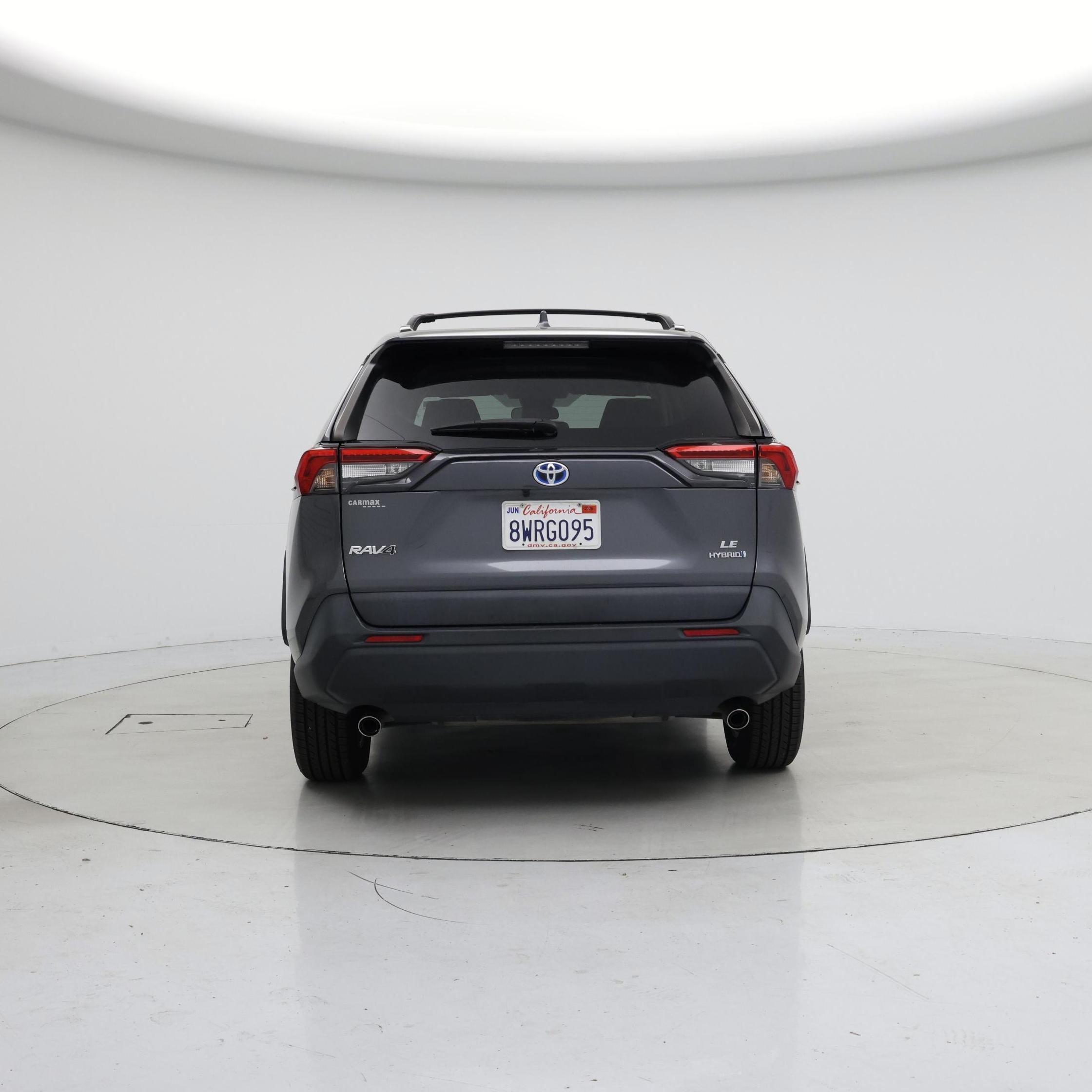 Thumbnail: 2021 Toyota RAV4 - 6