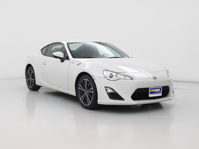 White 2013 Scion FR-S