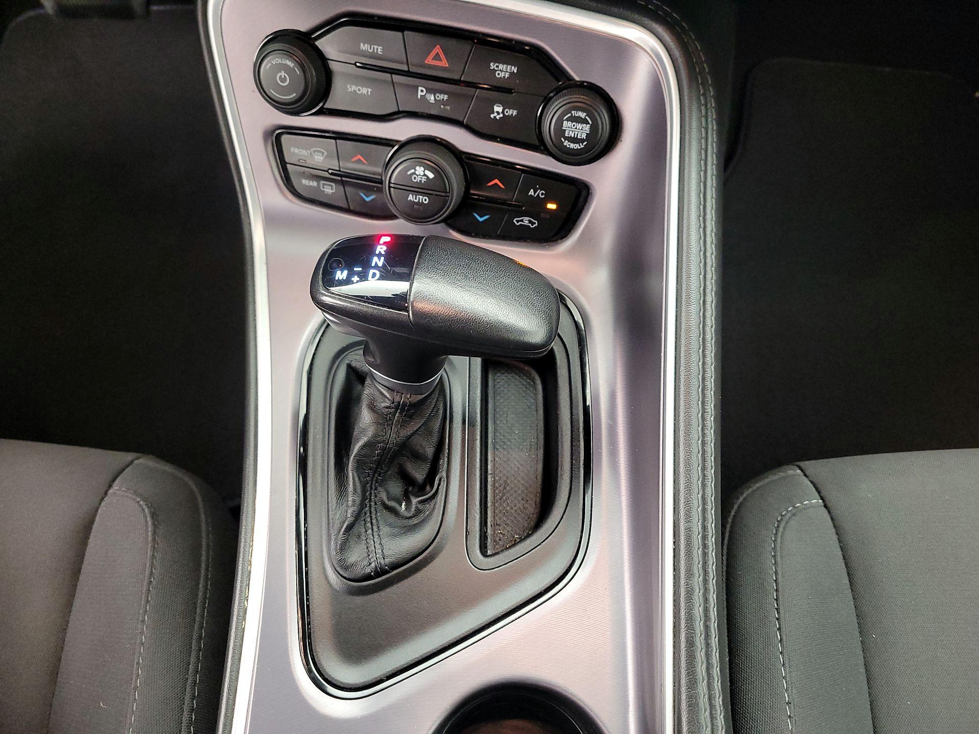 Thumbnail: 2019 Dodge Challenger - 17