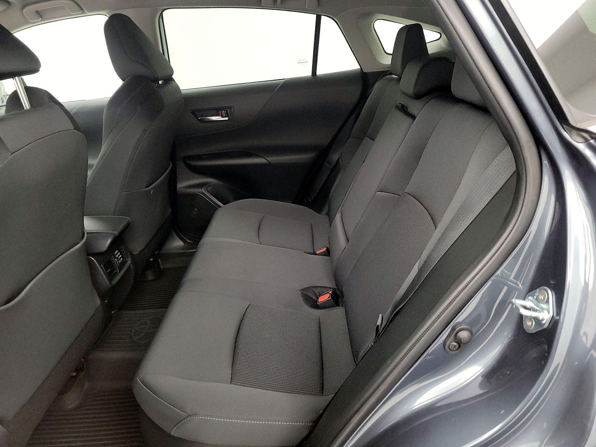 Thumbnail: 2023 Toyota Venza - 19