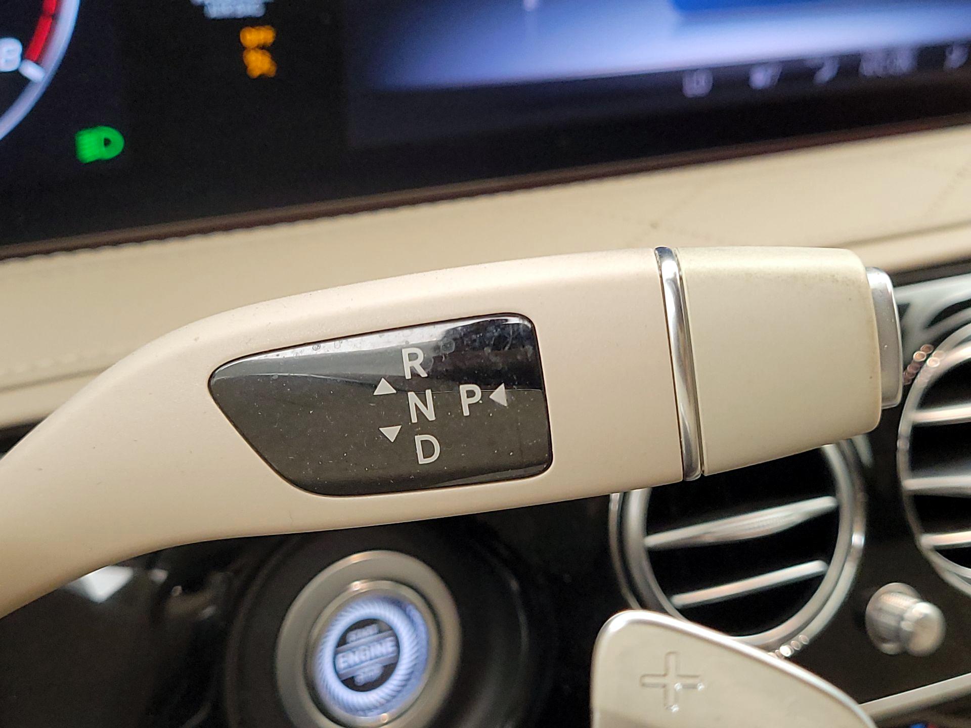 Thumbnail: 2019 Mercedes-Benz S-Class - 18