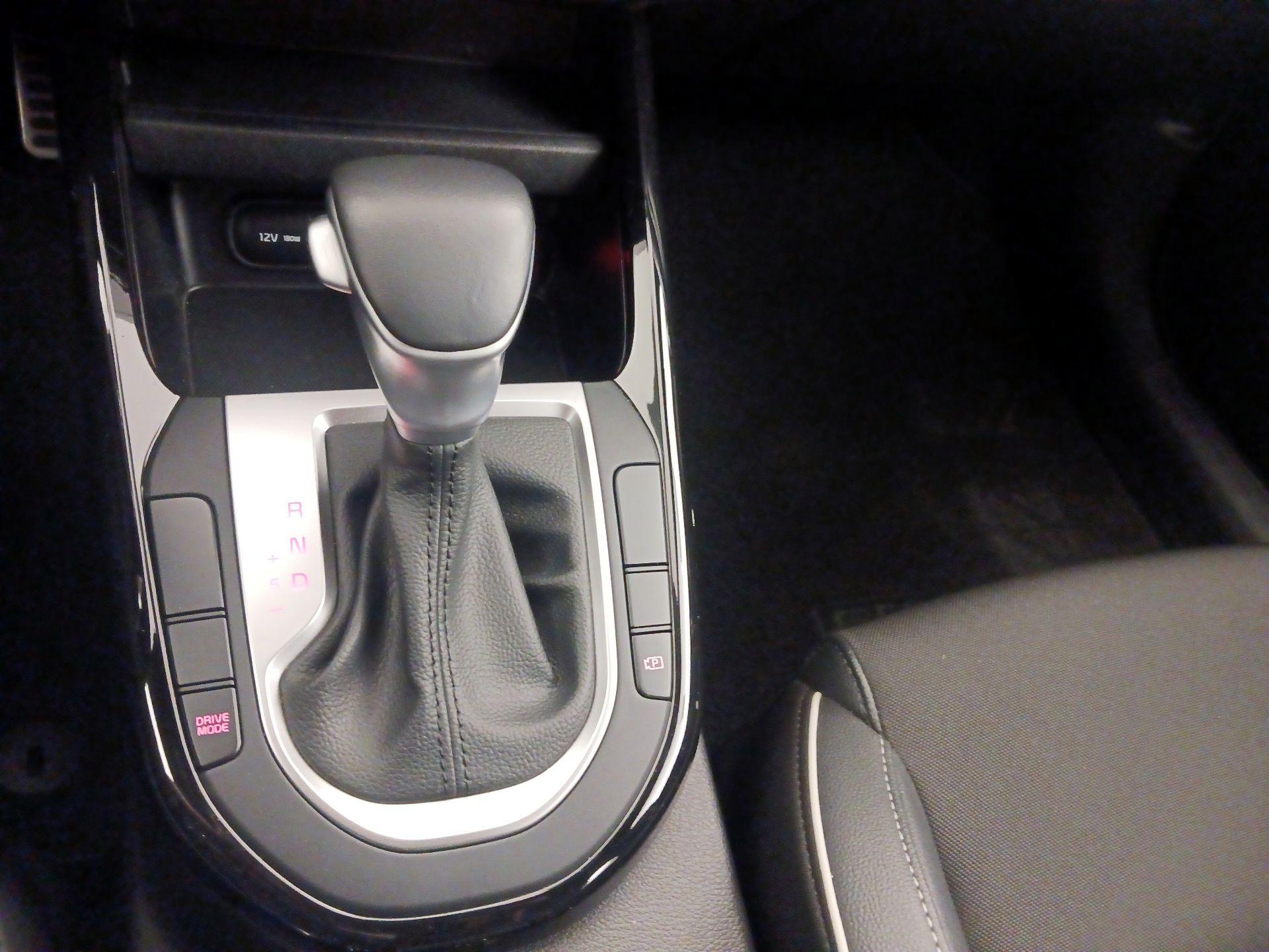 Thumbnail: 2023 Kia Forte - 18