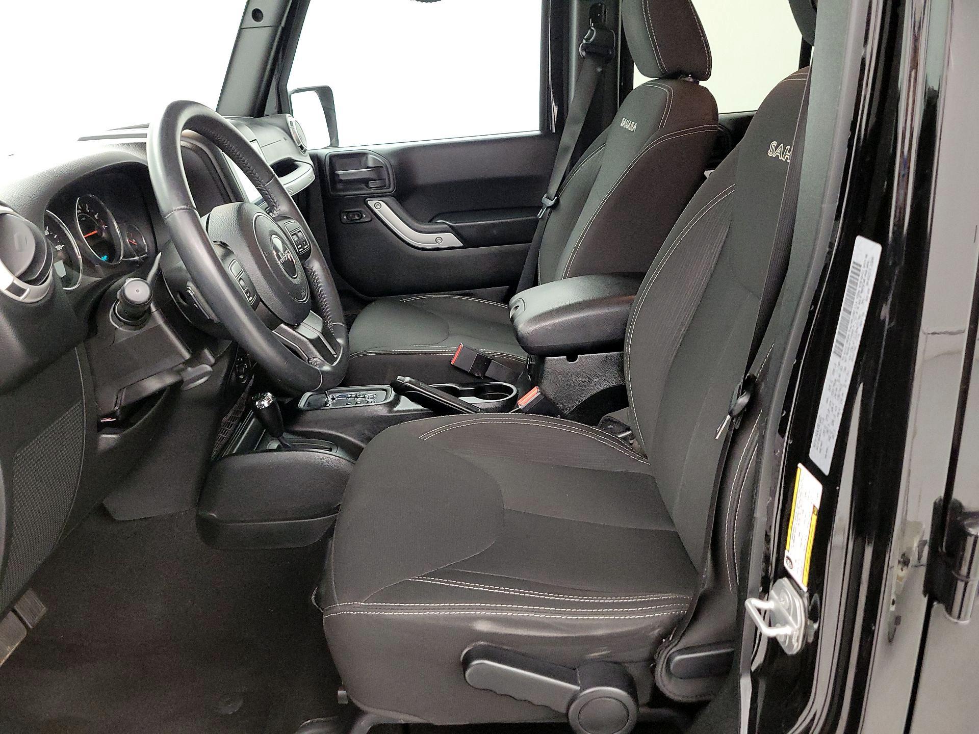 Thumbnail: 2018 Jeep Wrangler - 11