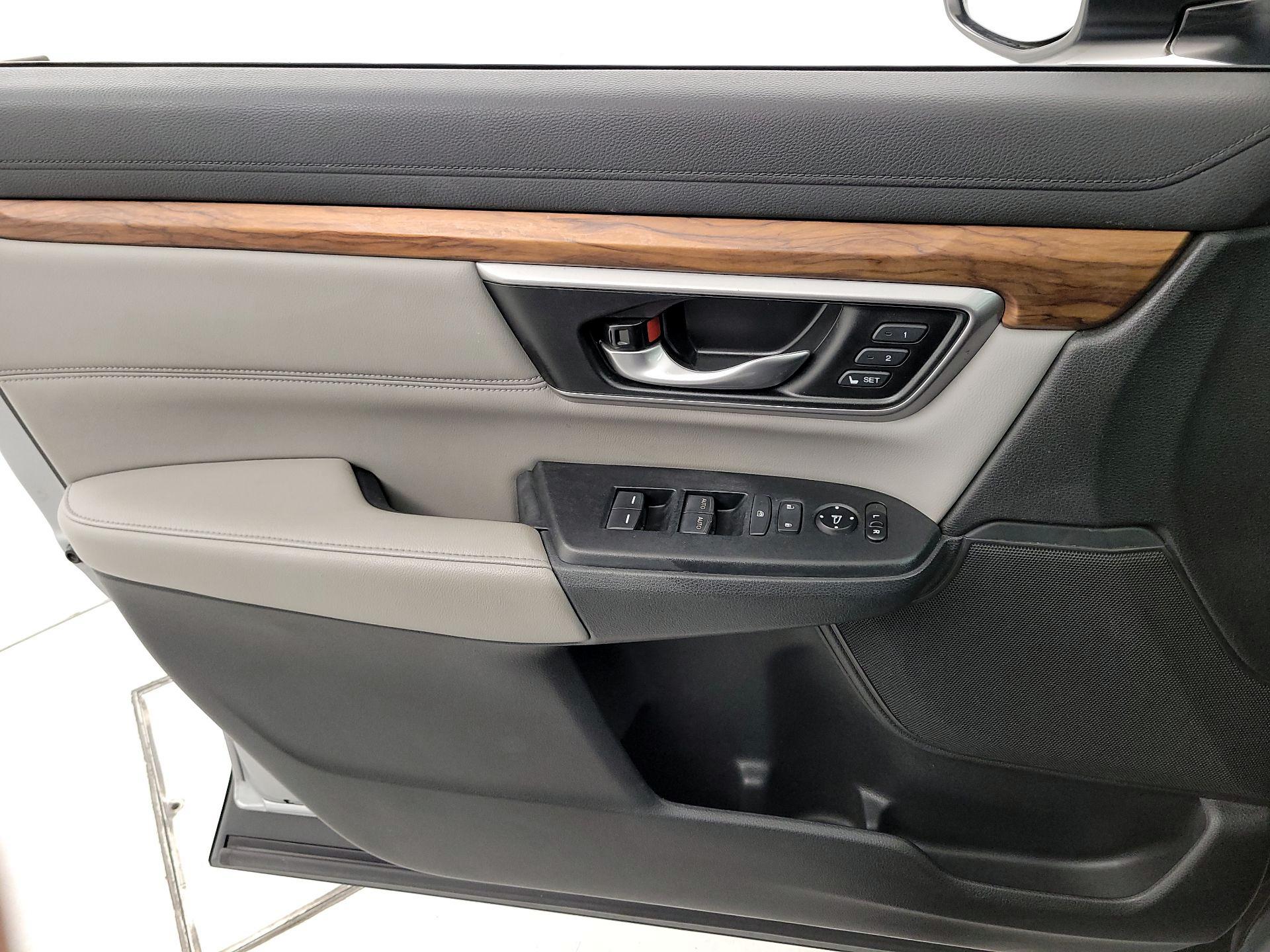 Thumbnail: 2018 Honda CR-V - 12