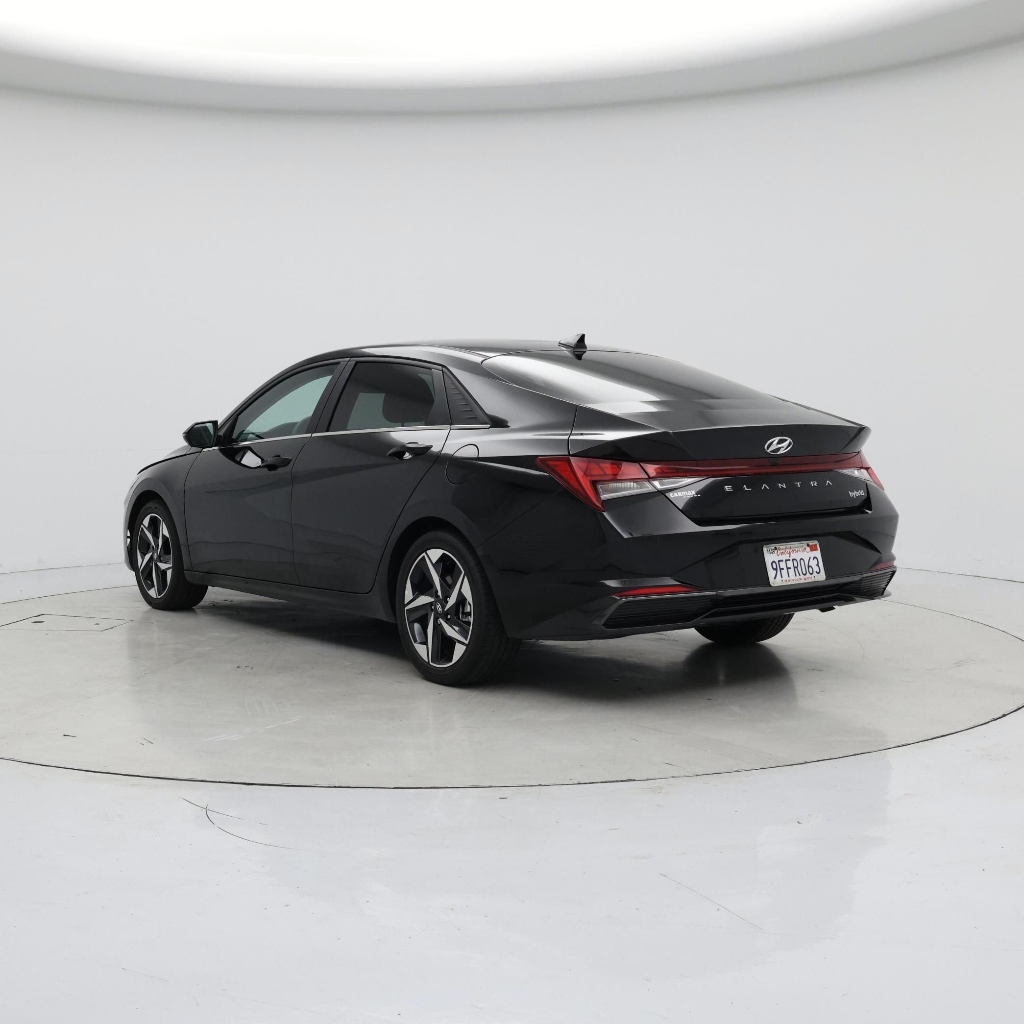 Thumbnail: 2023 Hyundai Elantra - 2
