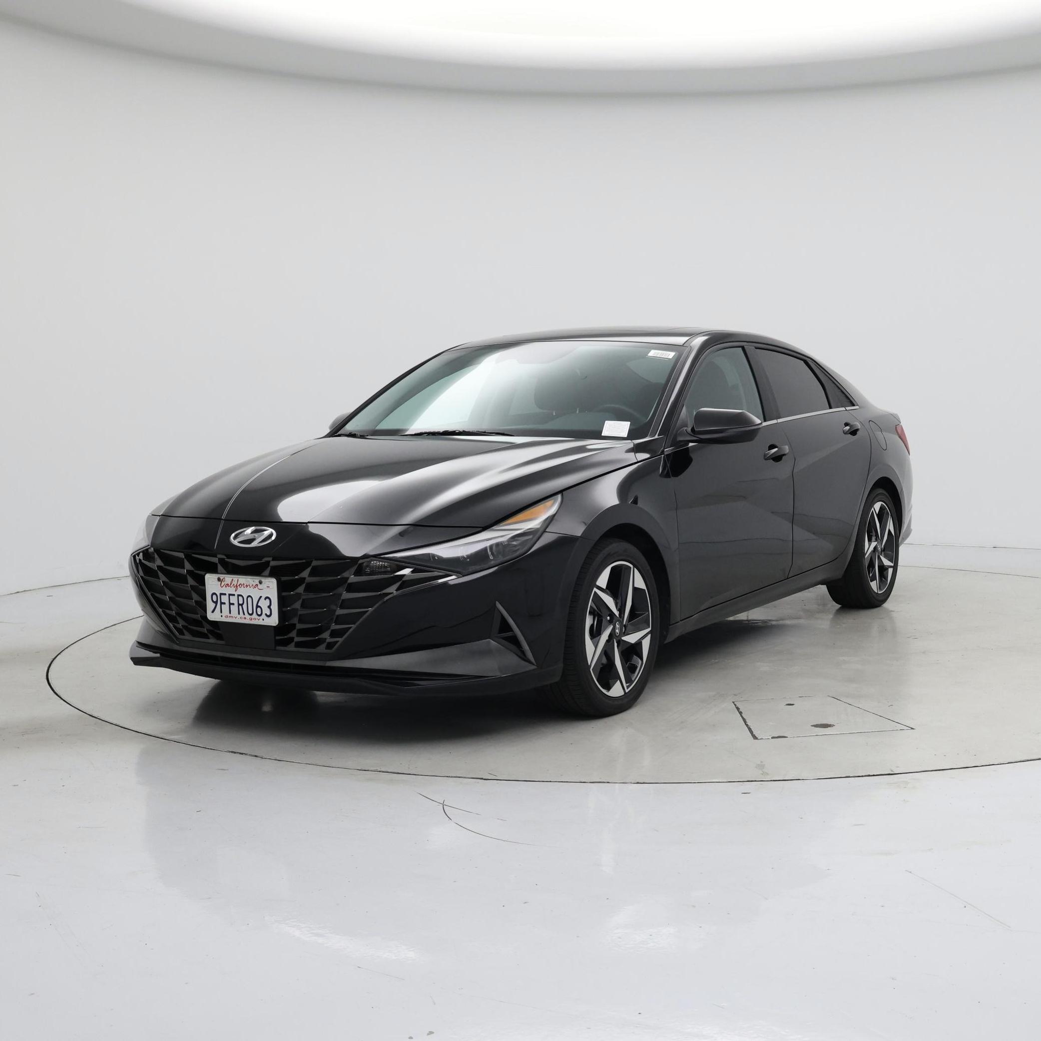 Thumbnail: 2023 Hyundai Elantra - 4