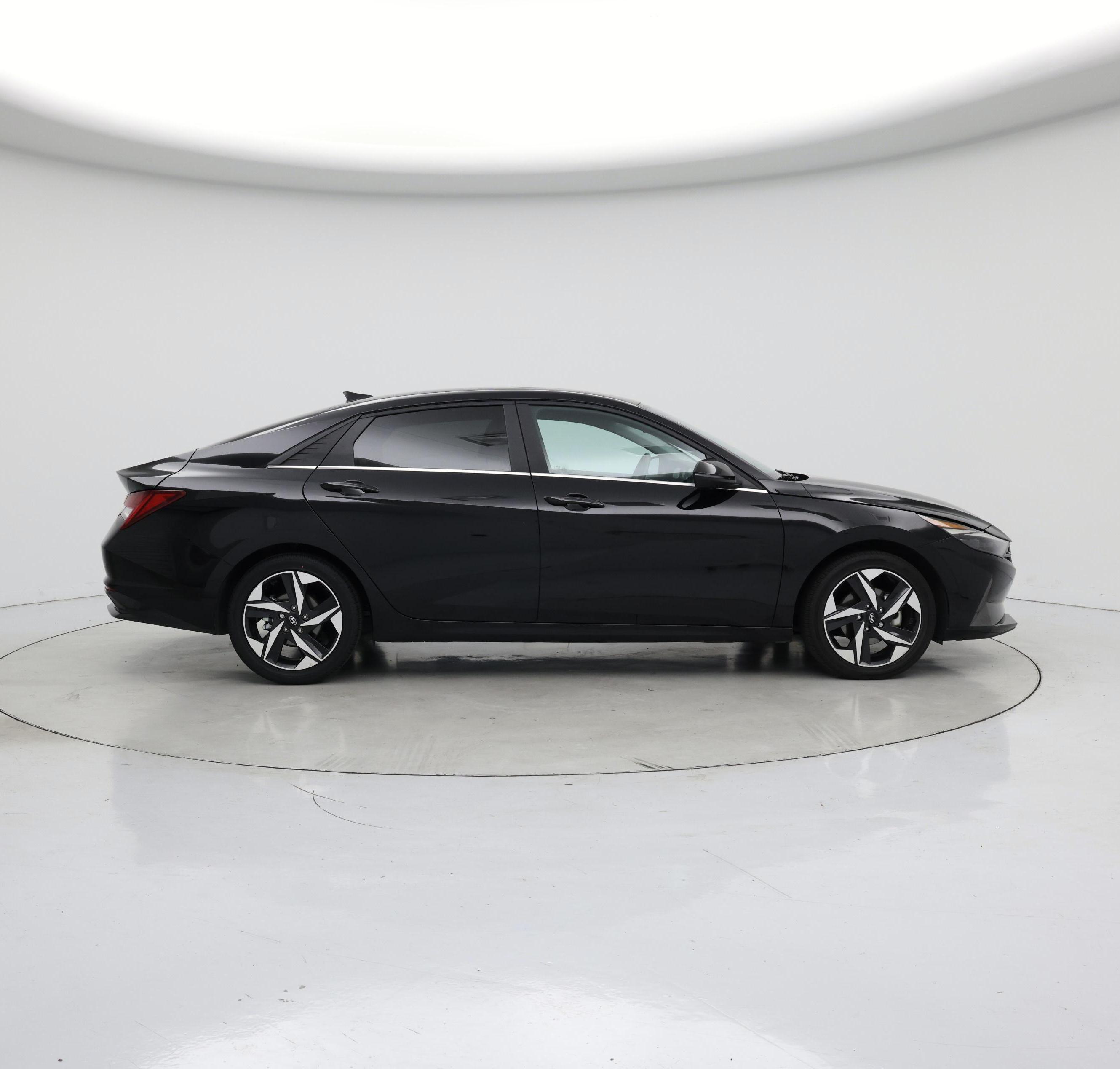 Thumbnail: 2023 Hyundai Elantra - 7