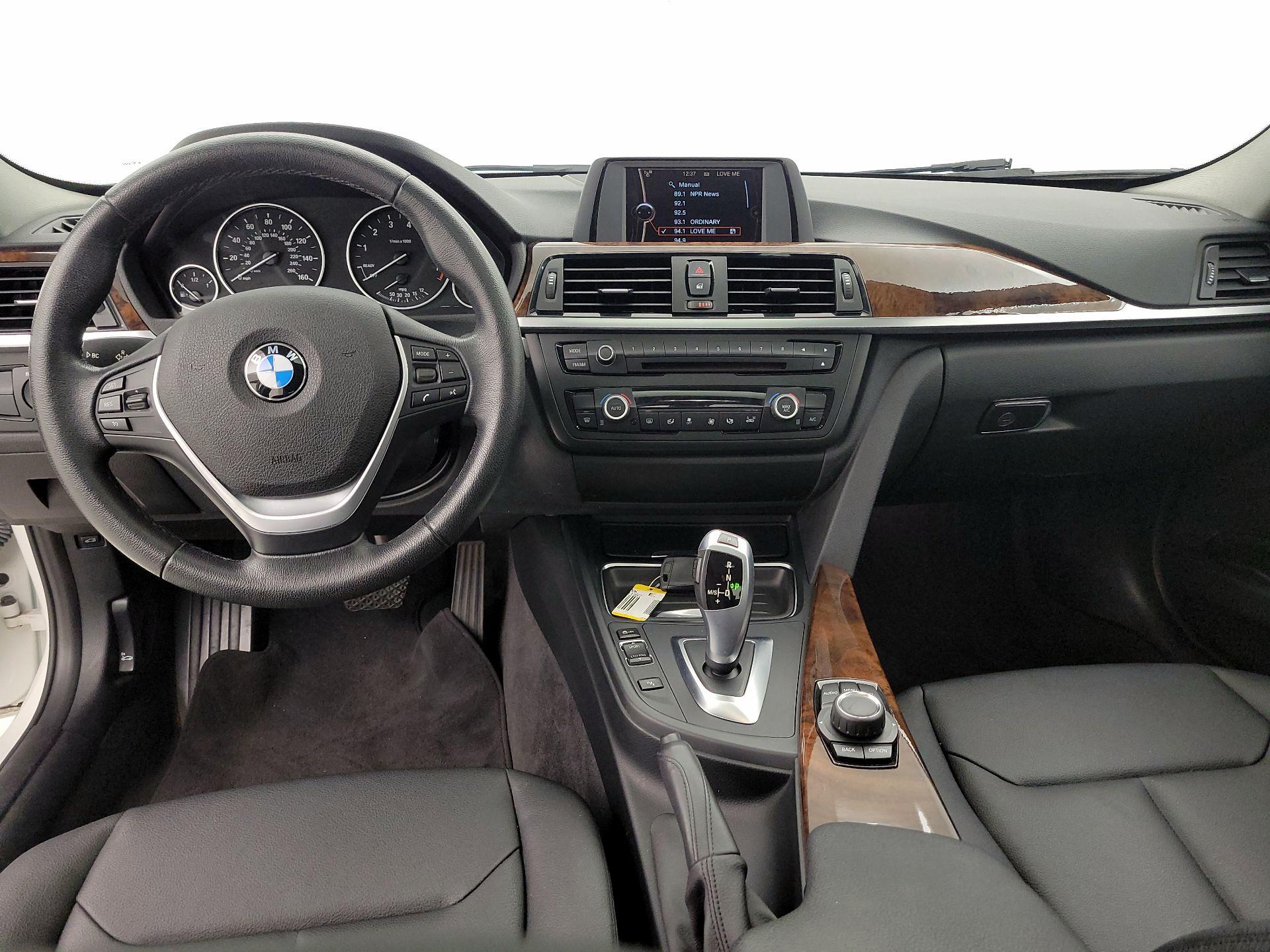 Thumbnail: 2014 BMW 3 Series - 9