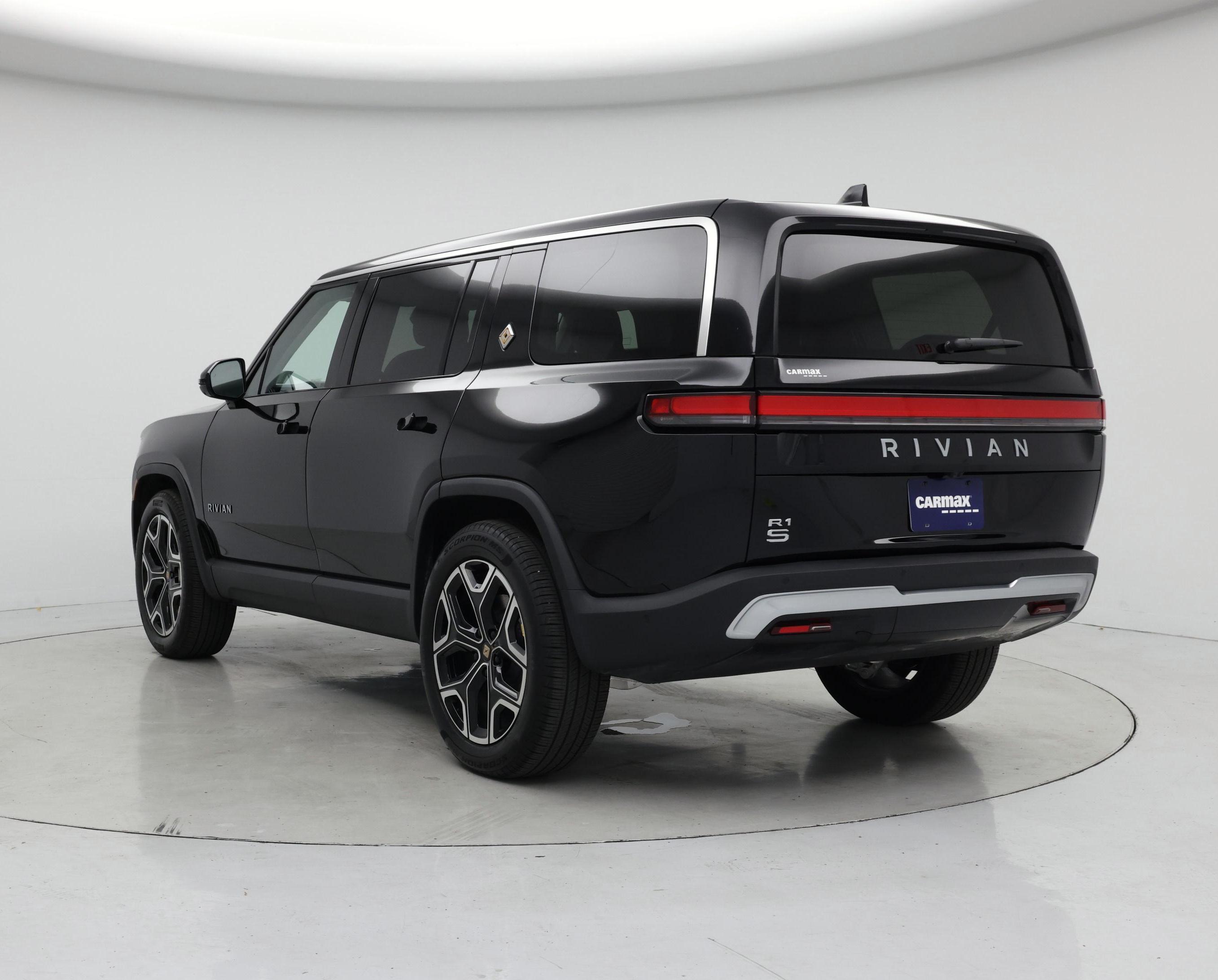 Thumbnail: 2025 Rivian R1S - 2