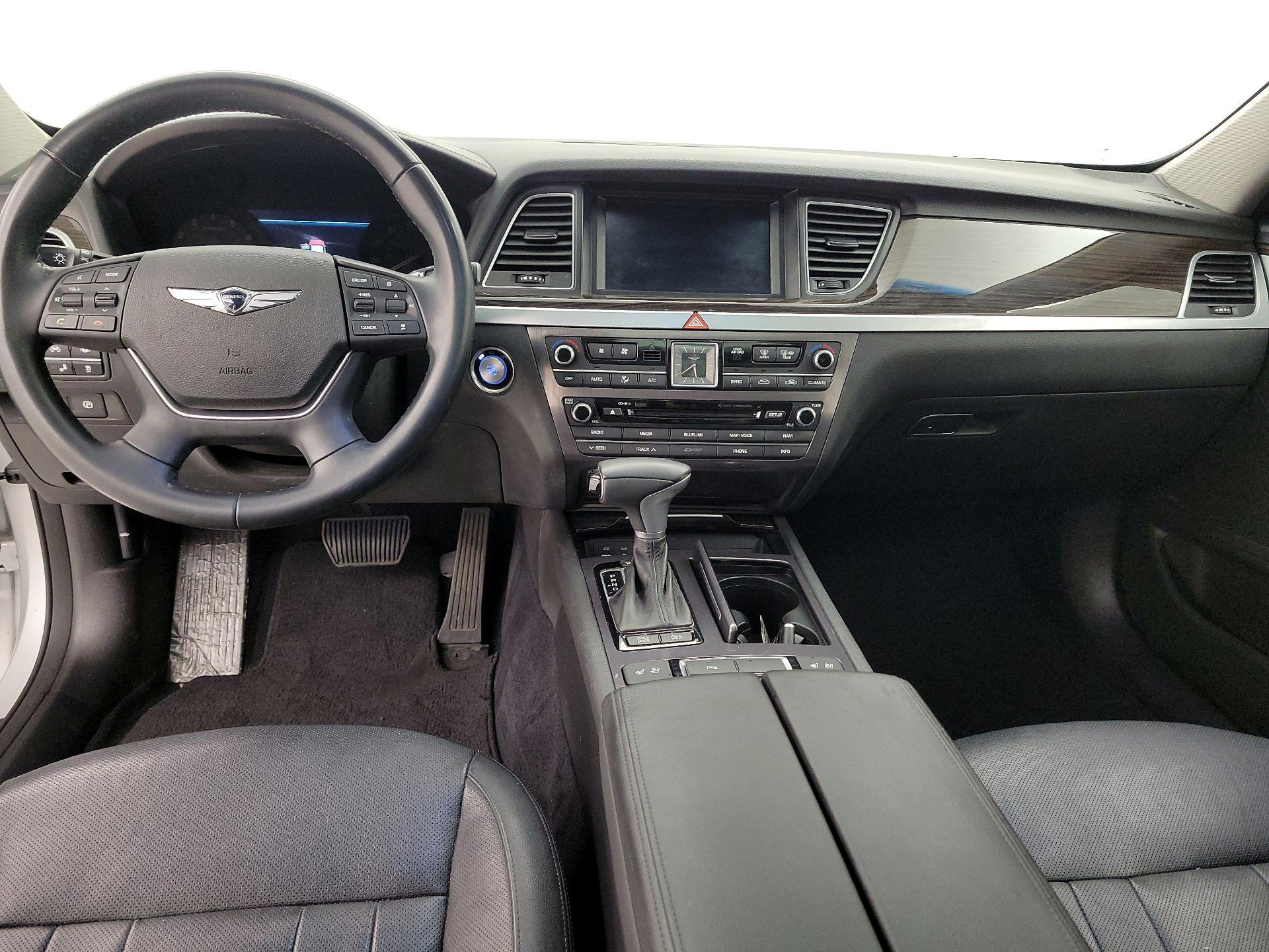 Thumbnail: 2018 Genesis G80 - 9
