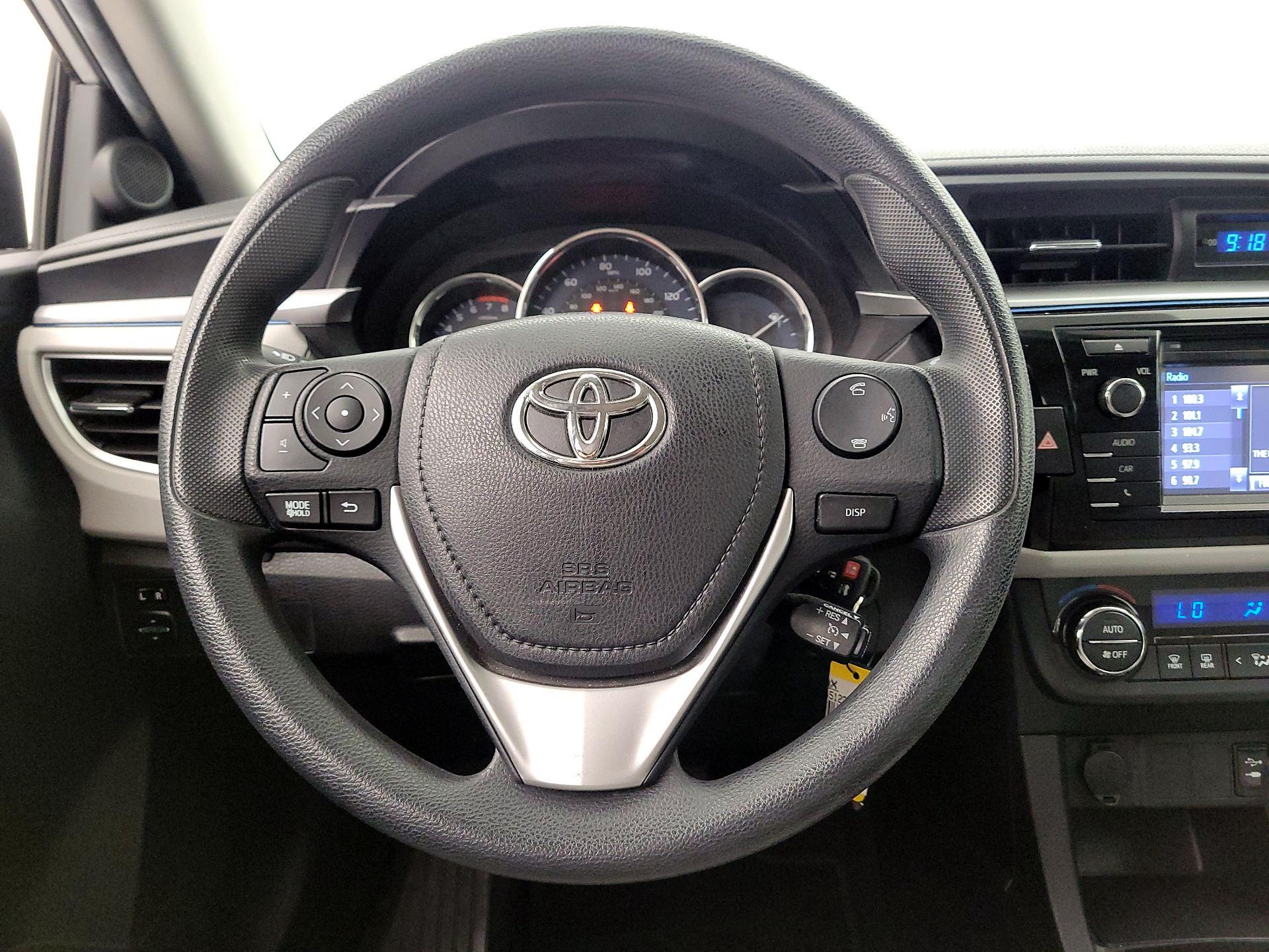 Thumbnail: 2015 Toyota Corolla - 10