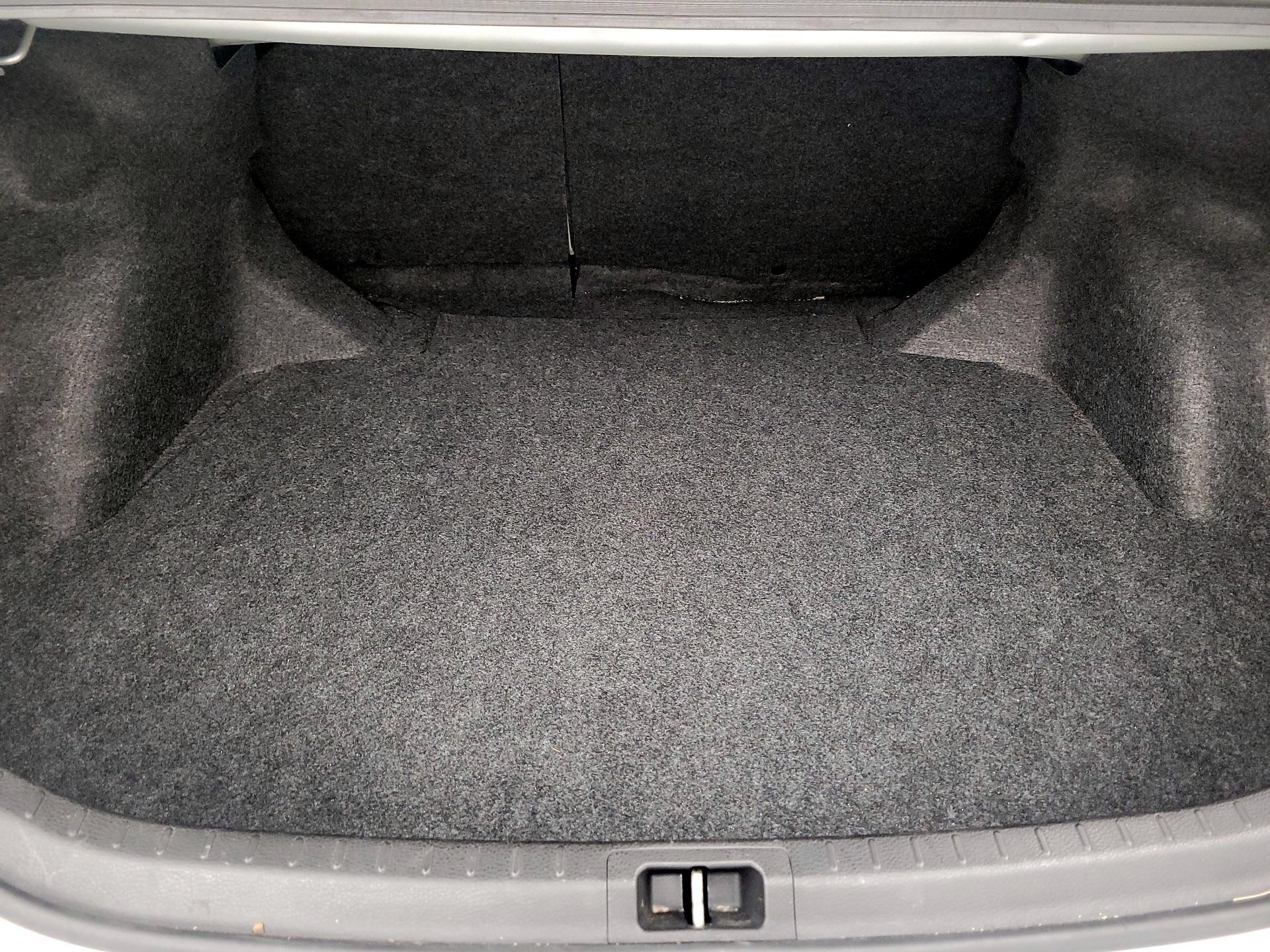 Thumbnail: 2015 Toyota Corolla - 20