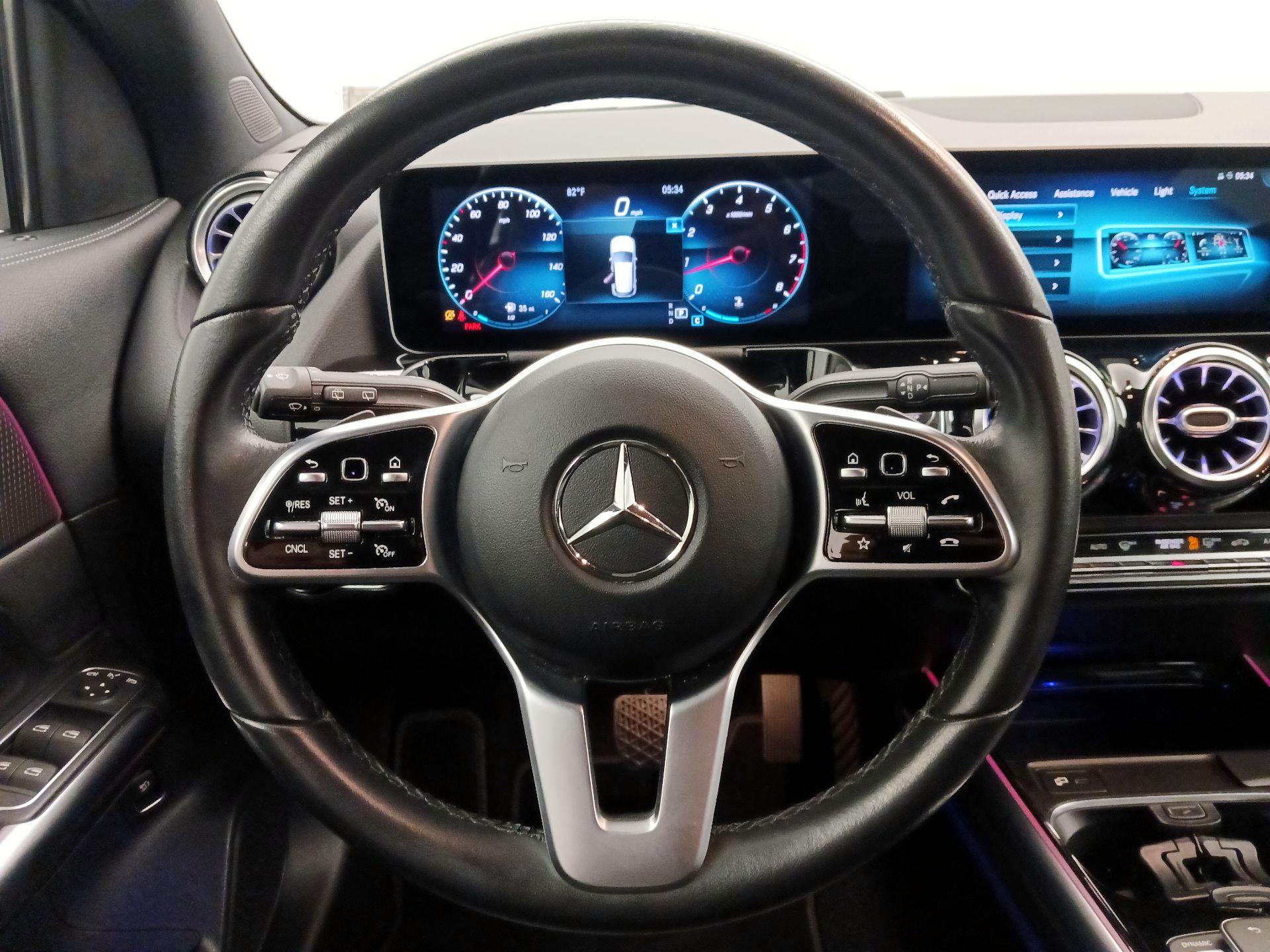 Thumbnail: 2021 Mercedes-Benz GLA - 10