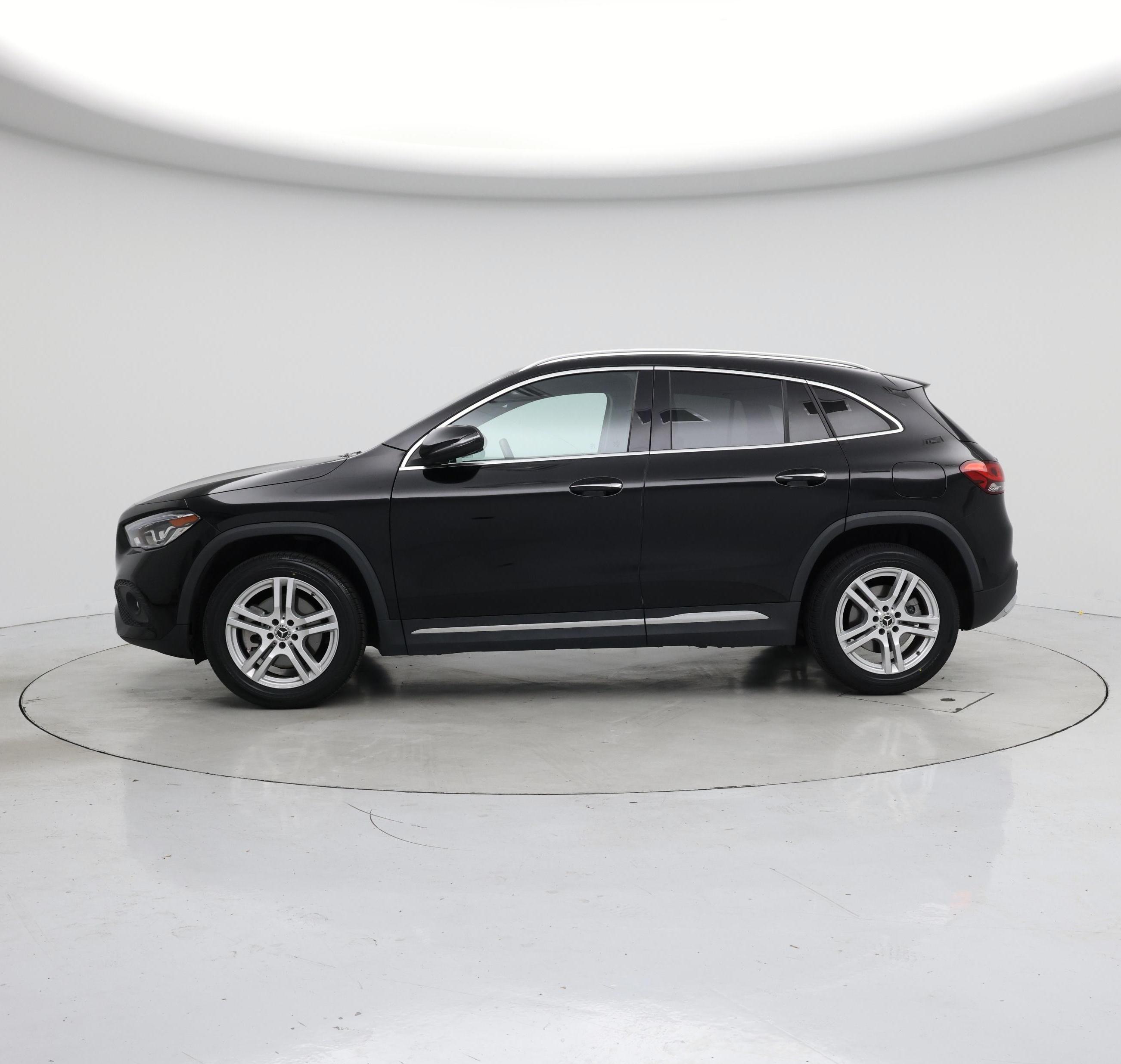 Thumbnail: 2021 Mercedes-Benz GLA - 3