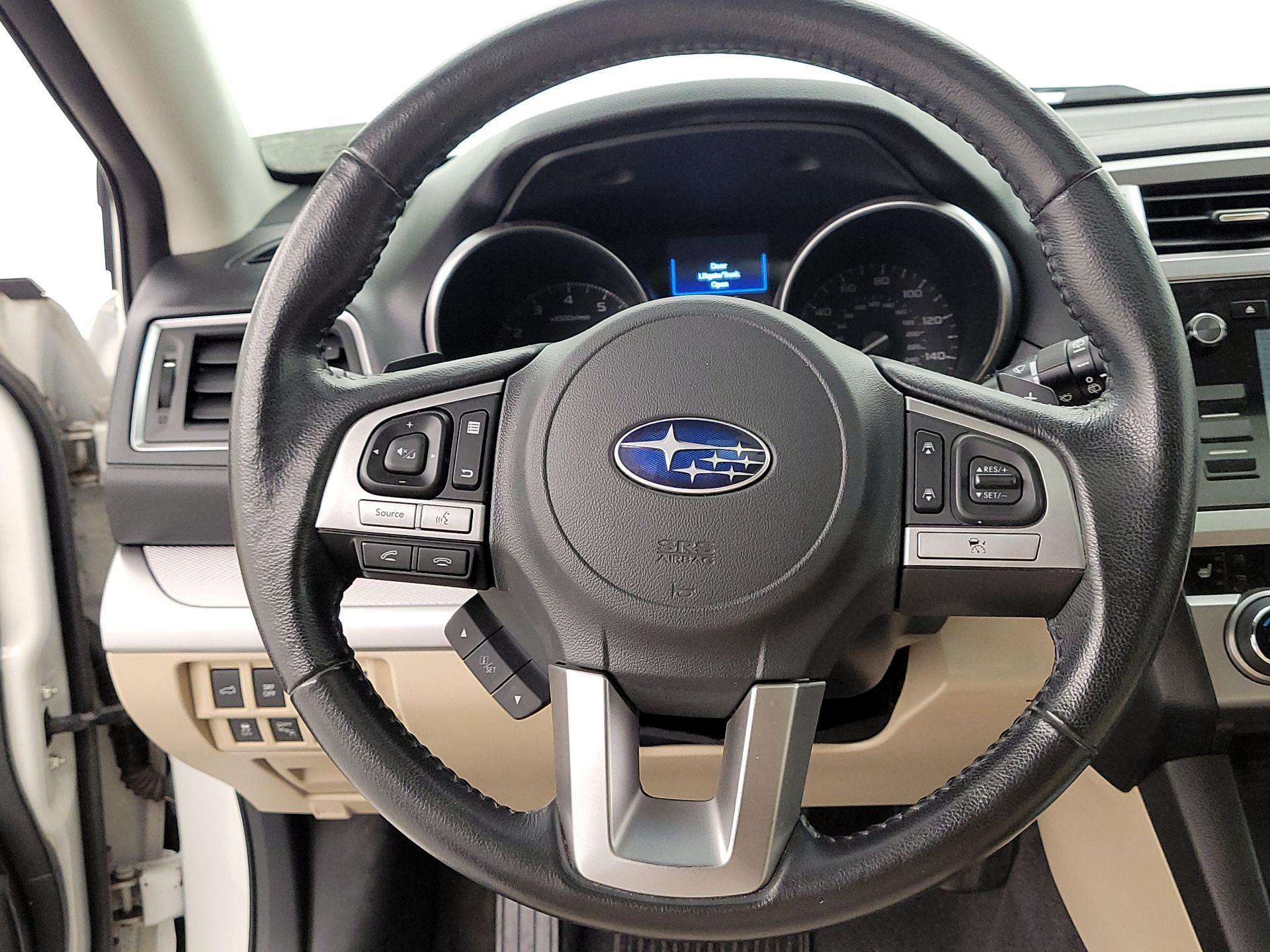 Thumbnail: 2015 Subaru Outback - 10