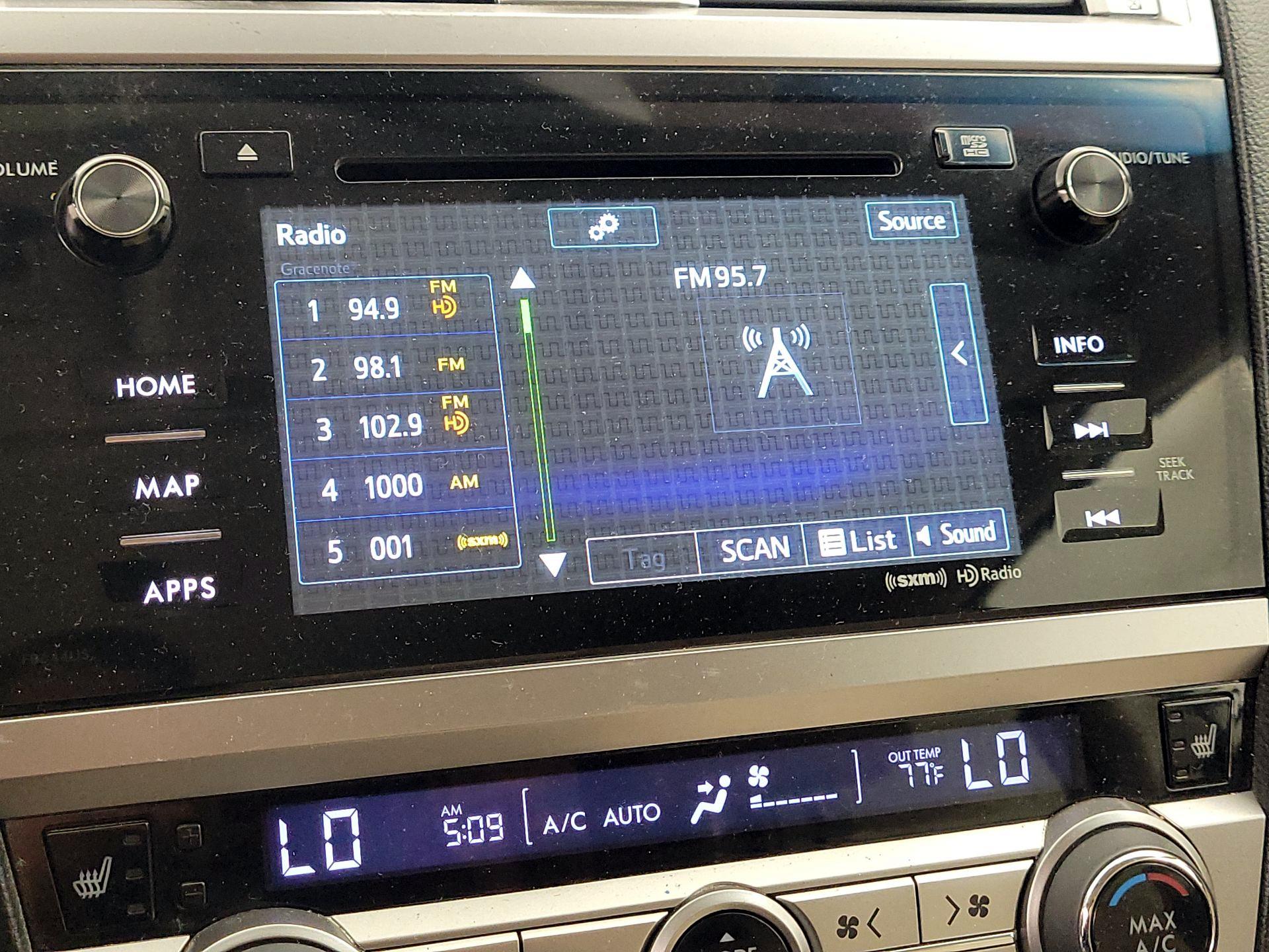 Thumbnail: 2015 Subaru Outback - 16