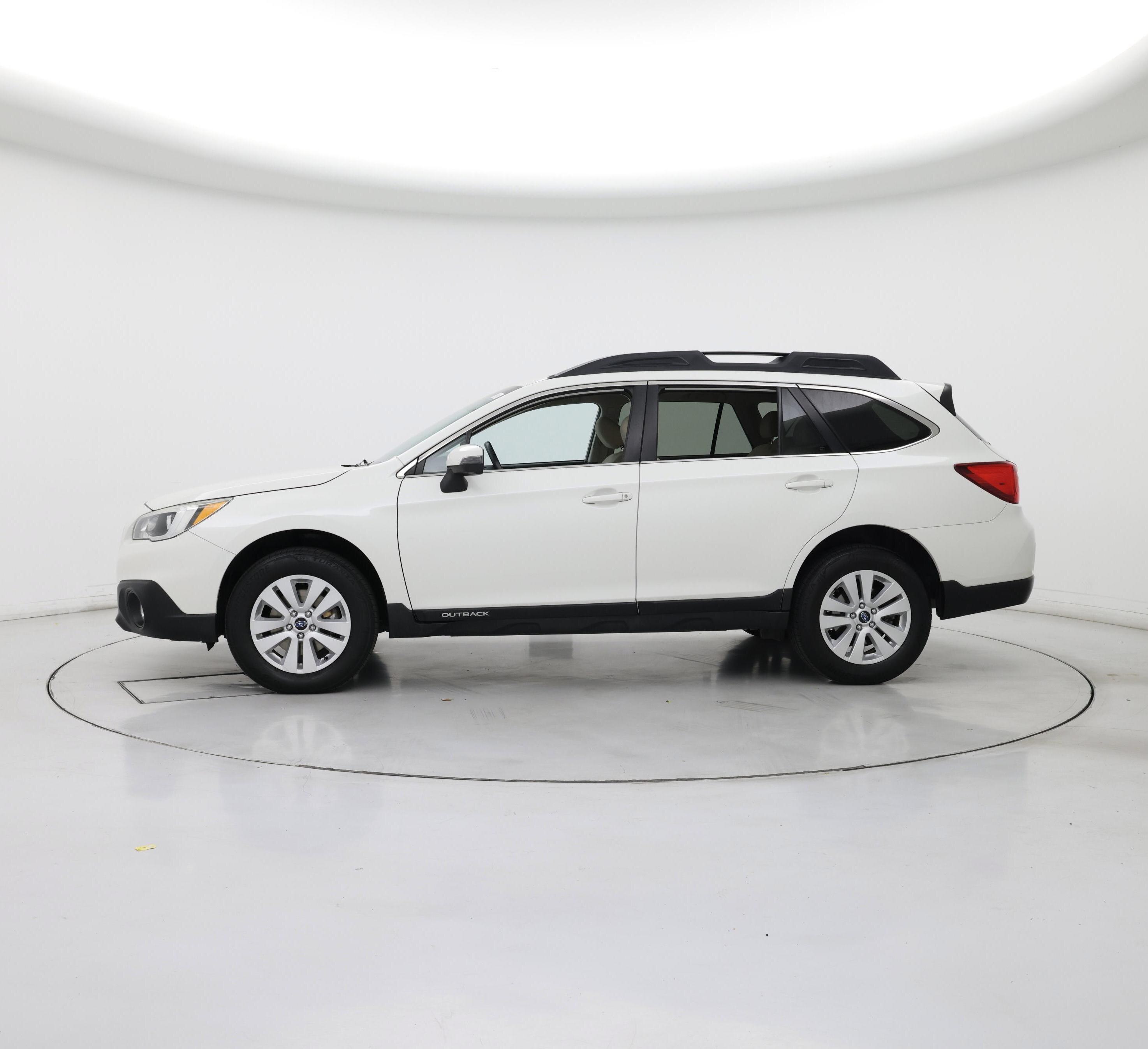 Thumbnail: 2015 Subaru Outback - 3