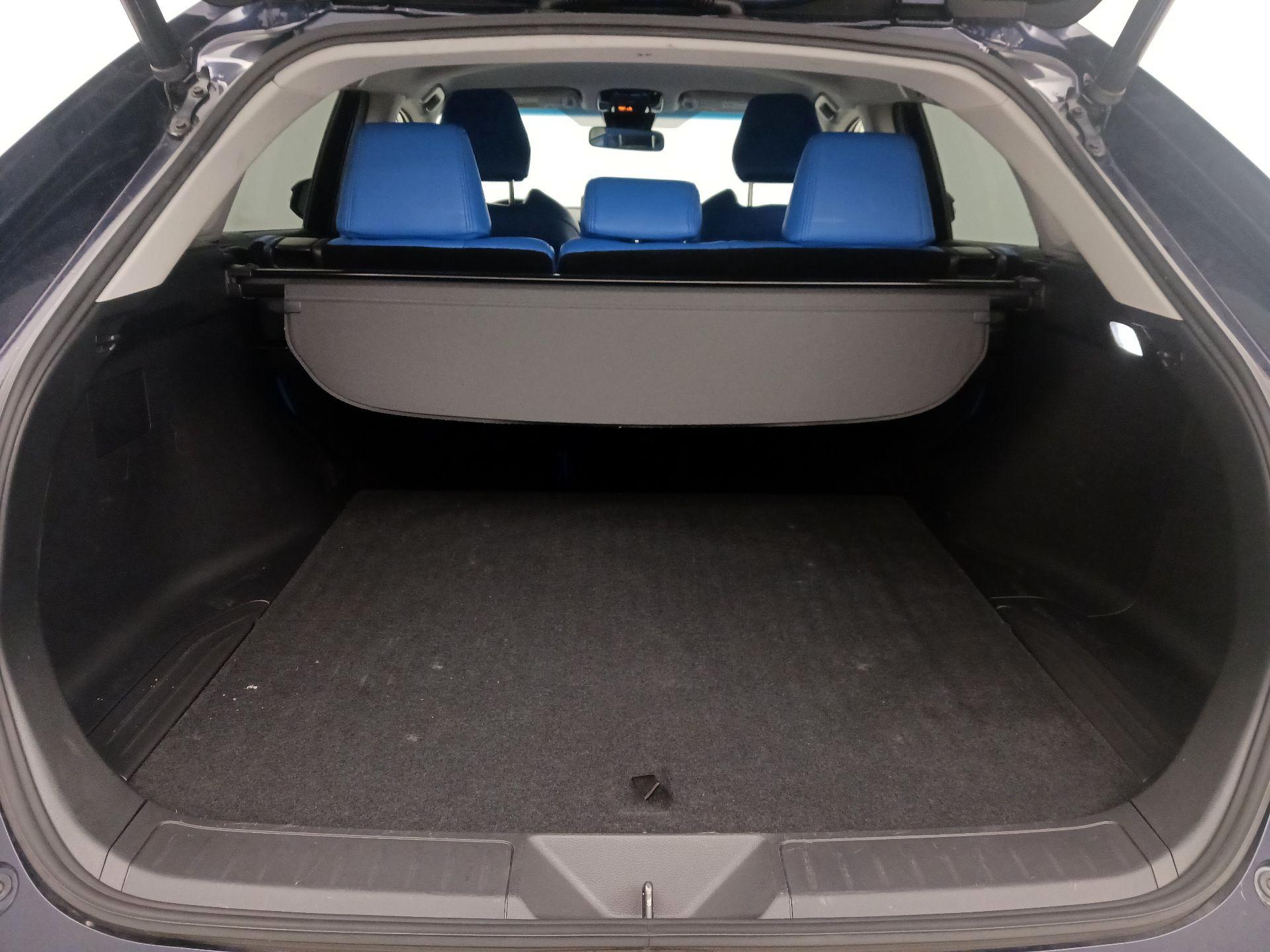 Thumbnail: 2021 Toyota Venza - 20