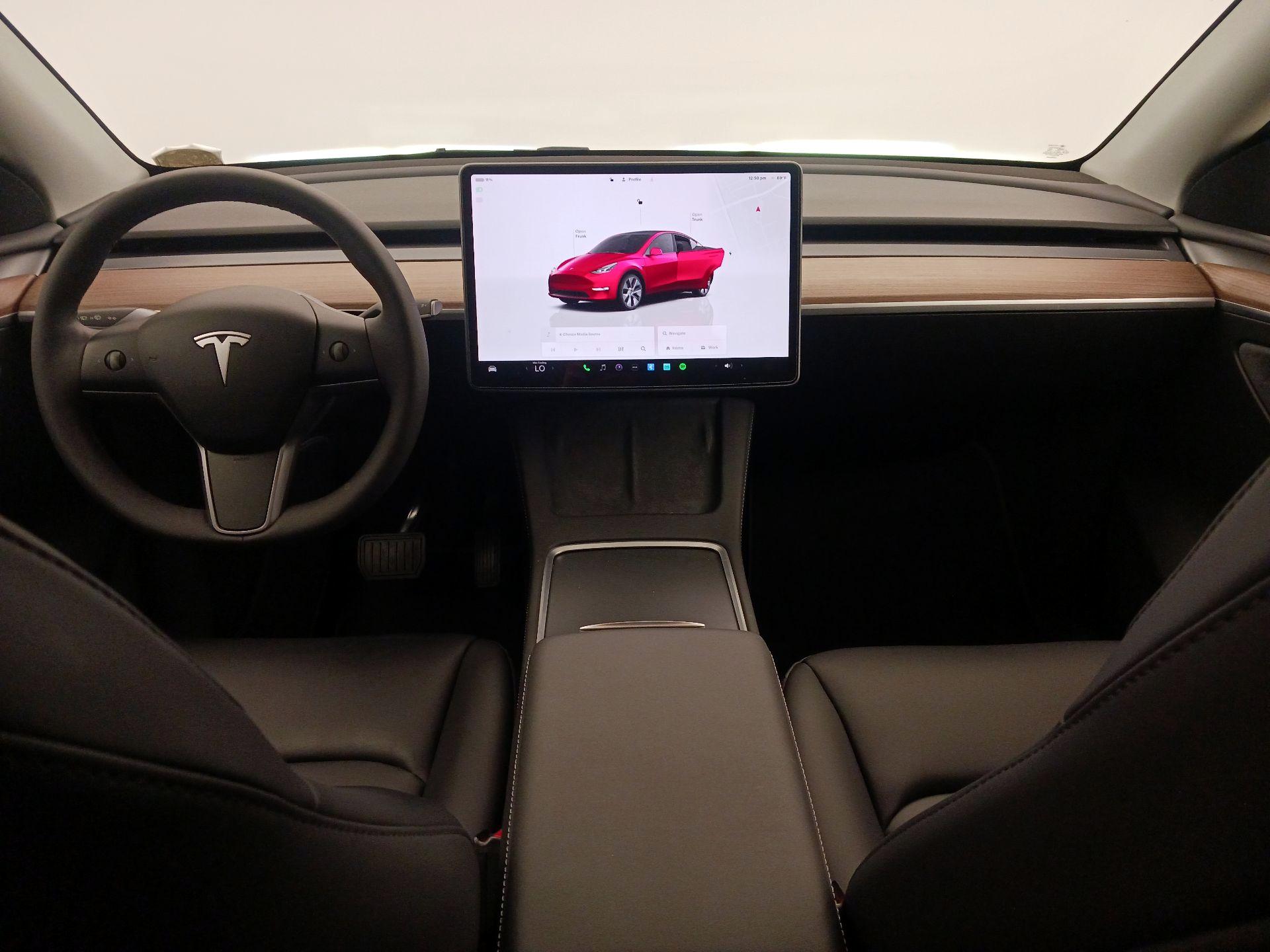 Thumbnail: 2024 Tesla Model Y - 9