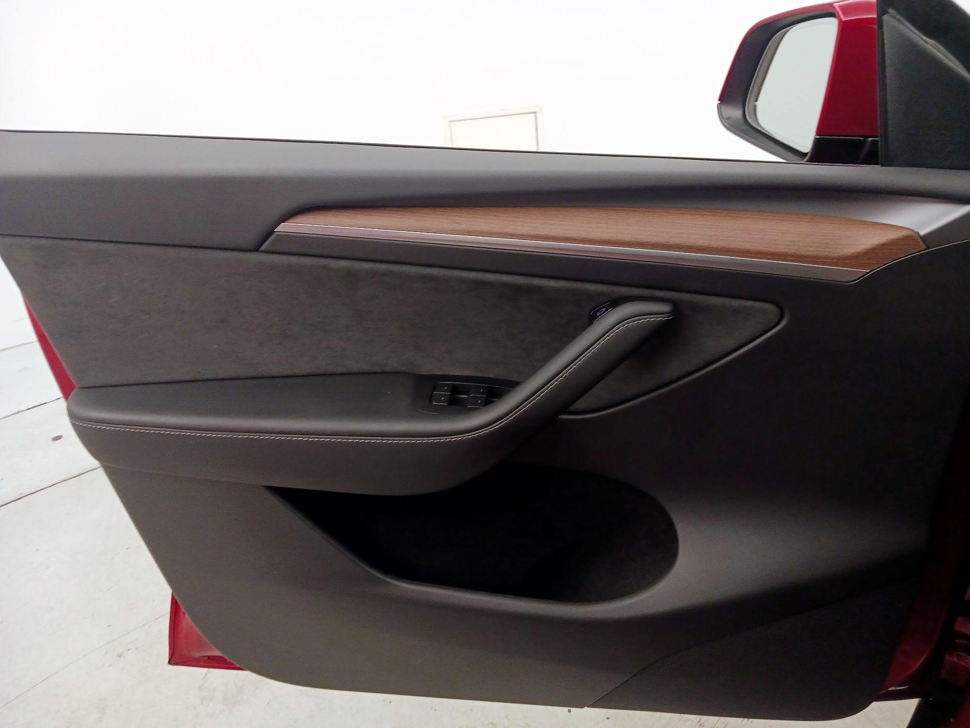 Thumbnail: 2024 Tesla Model Y - 12