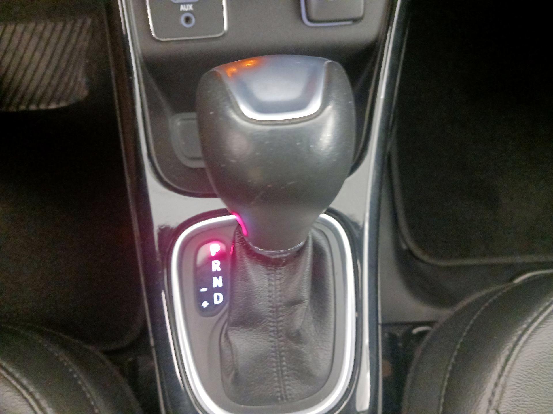 Thumbnail: 2021 Jeep Compass - 17