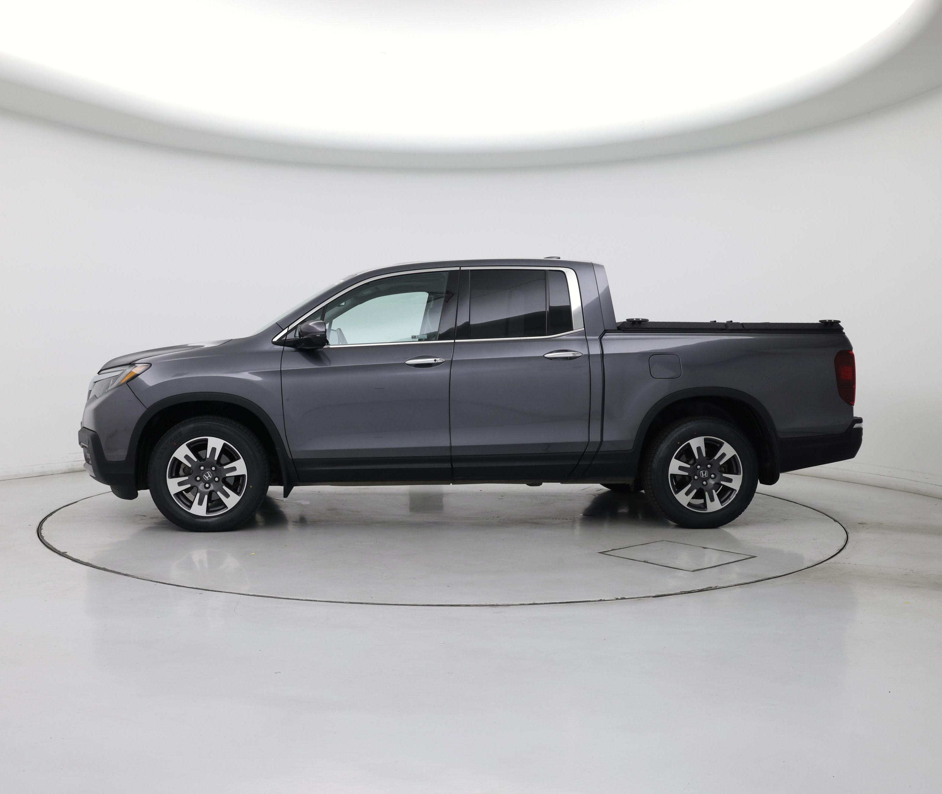 Thumbnail: 2018 Honda Ridgeline - 3