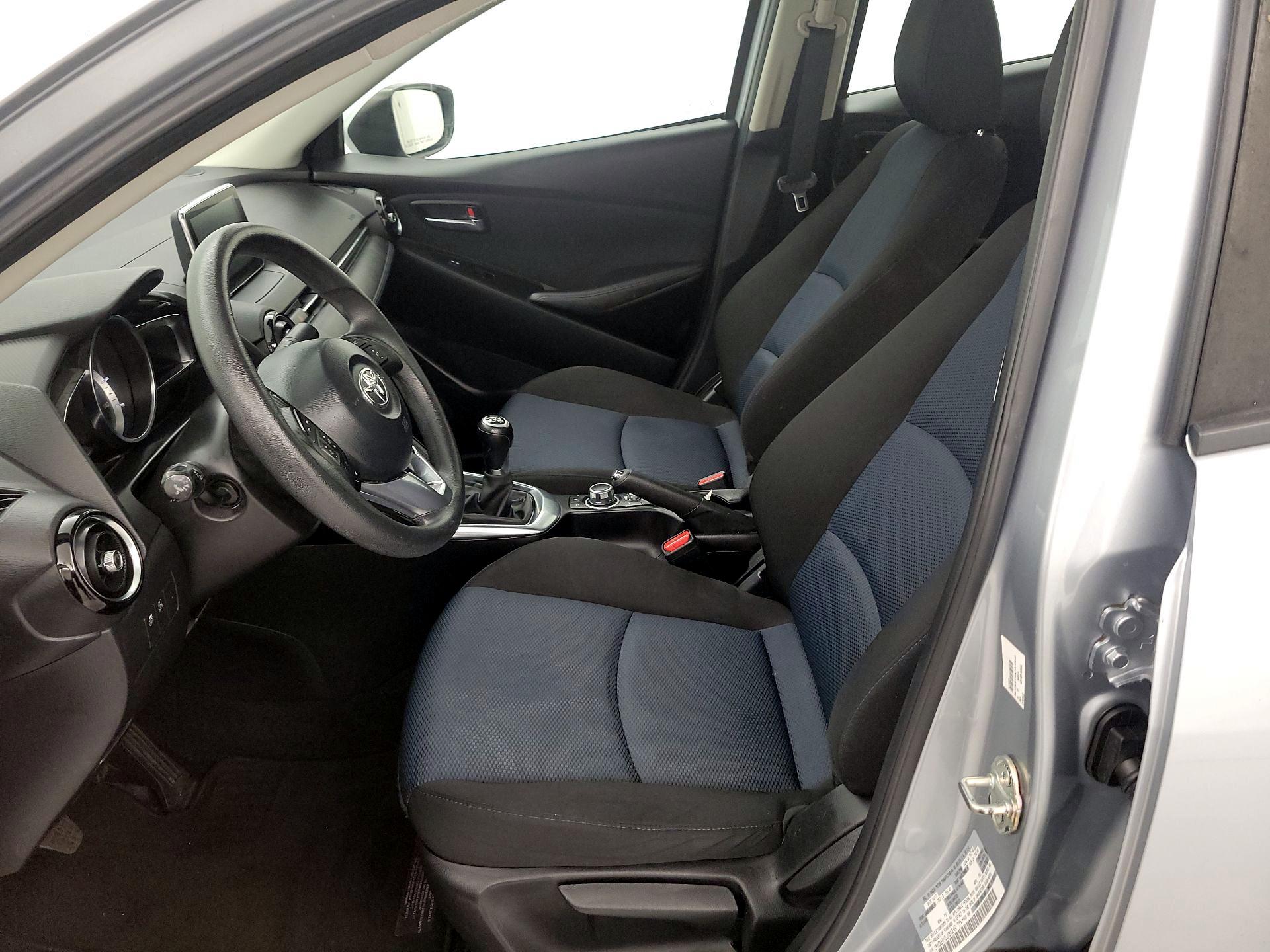 Thumbnail: 2018 Toyota Yaris iA - 11