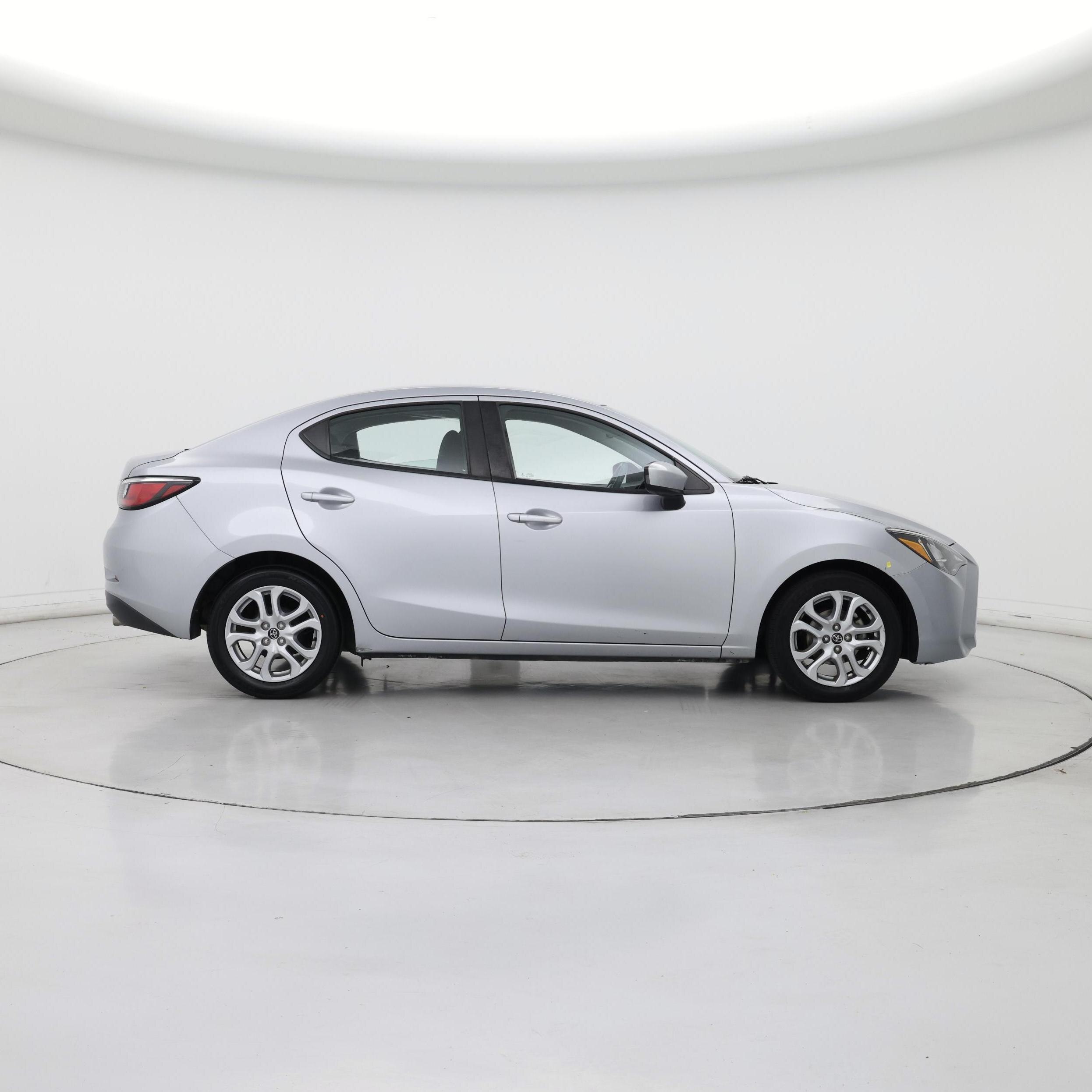 Thumbnail: 2018 Toyota Yaris iA - 7