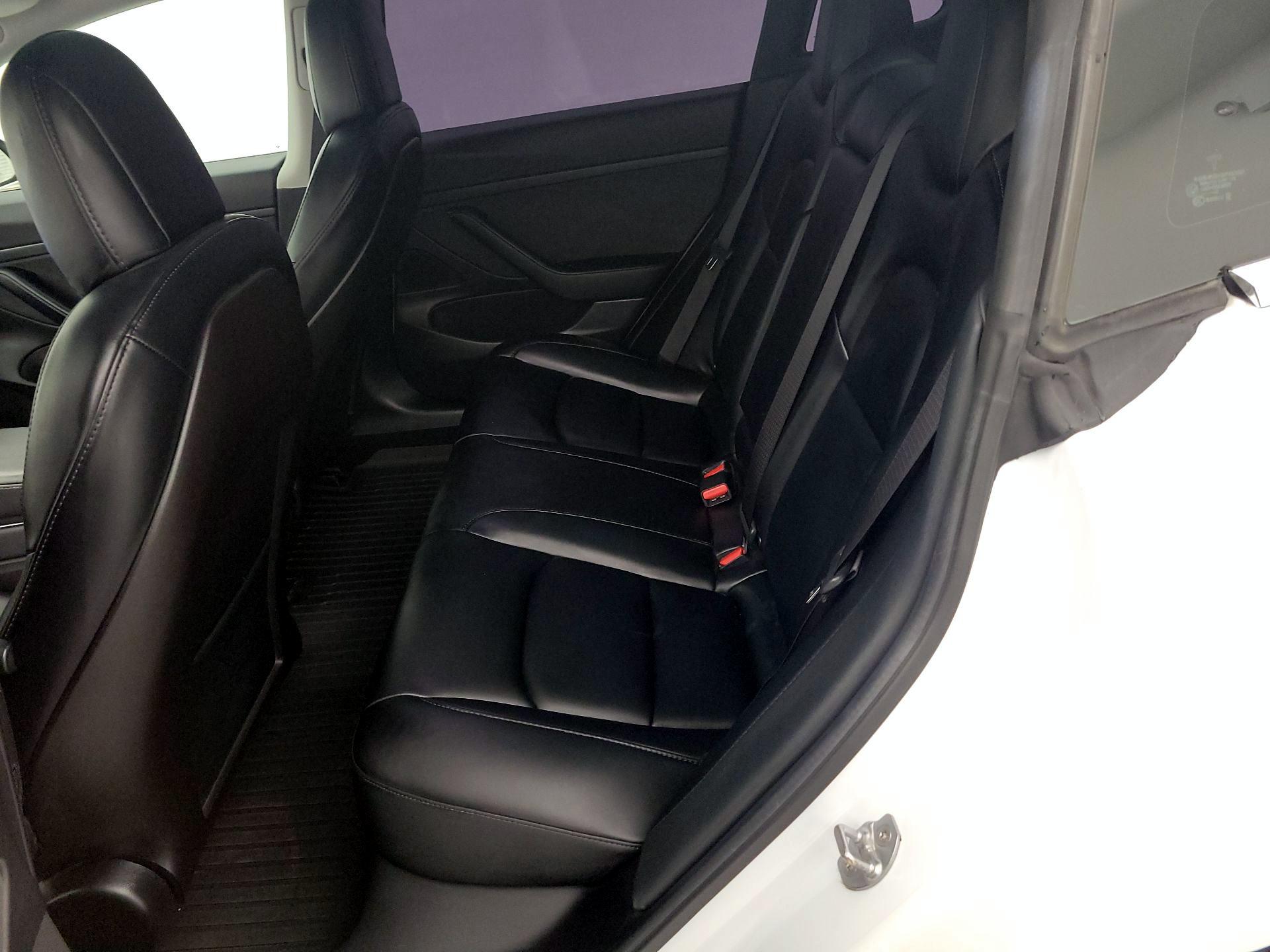 Thumbnail: 2020 Tesla Model 3 - 18