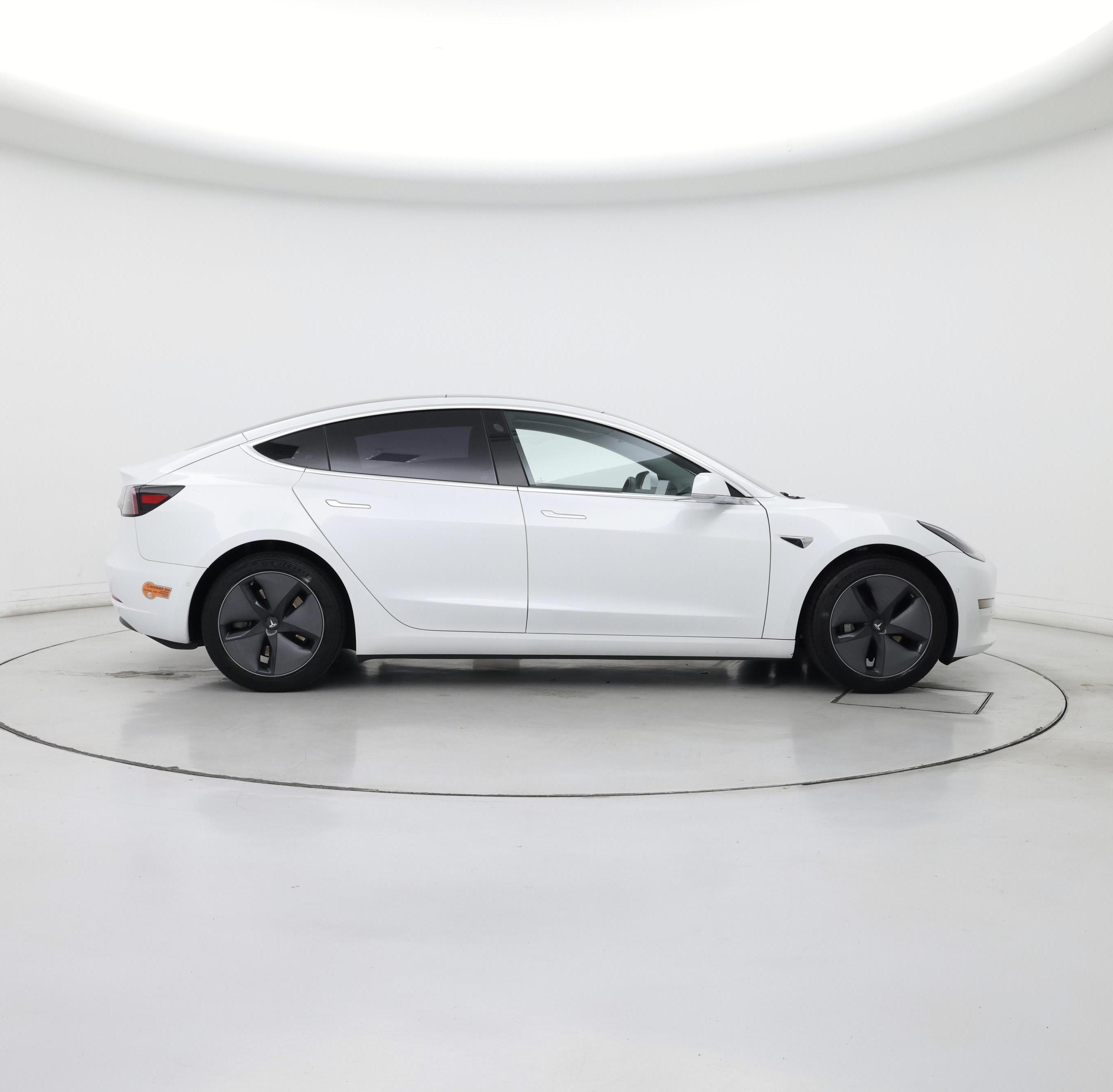 Thumbnail: 2020 Tesla Model 3 - 7