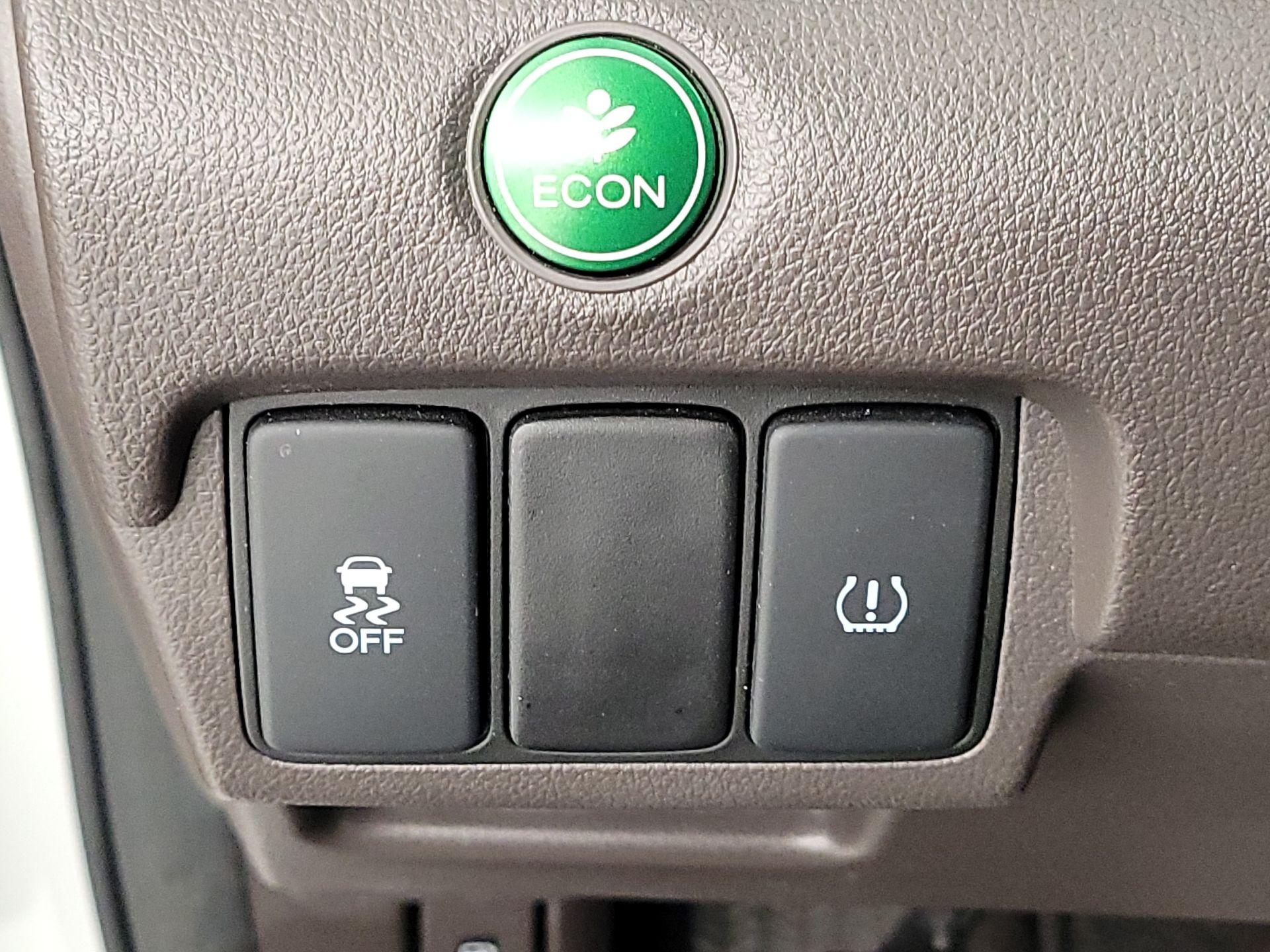 Thumbnail: 2014 Honda CR-V - 13