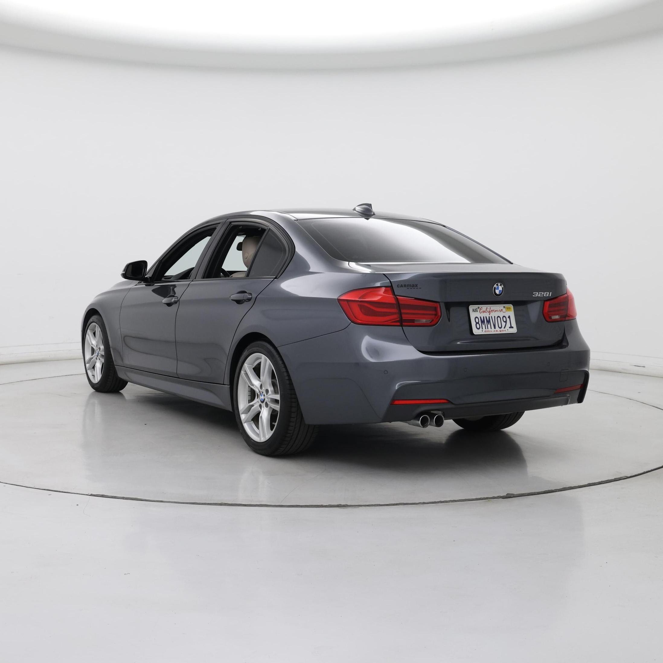 Thumbnail: 2016 BMW 3 Series - 2