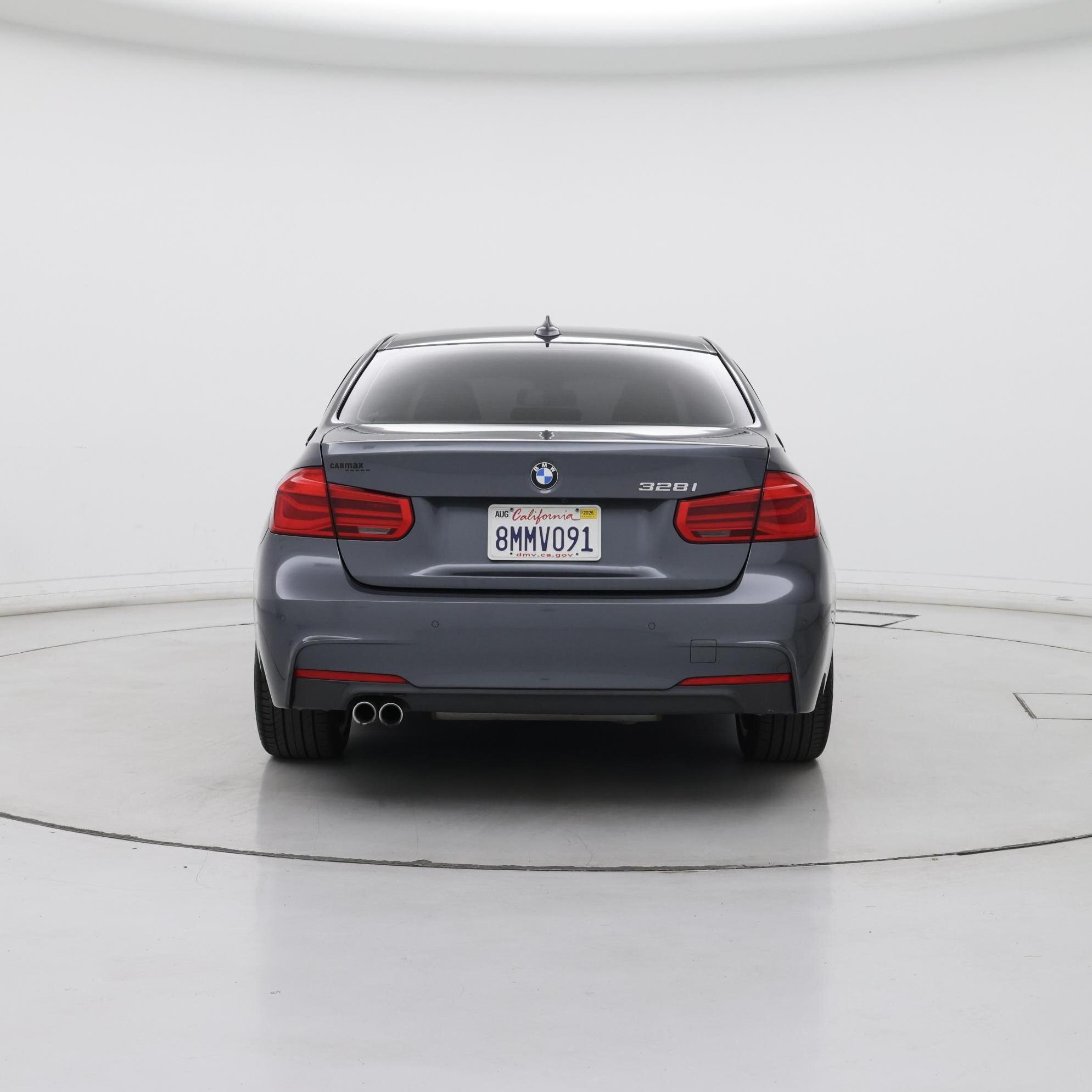 Thumbnail: 2016 BMW 3 Series - 6