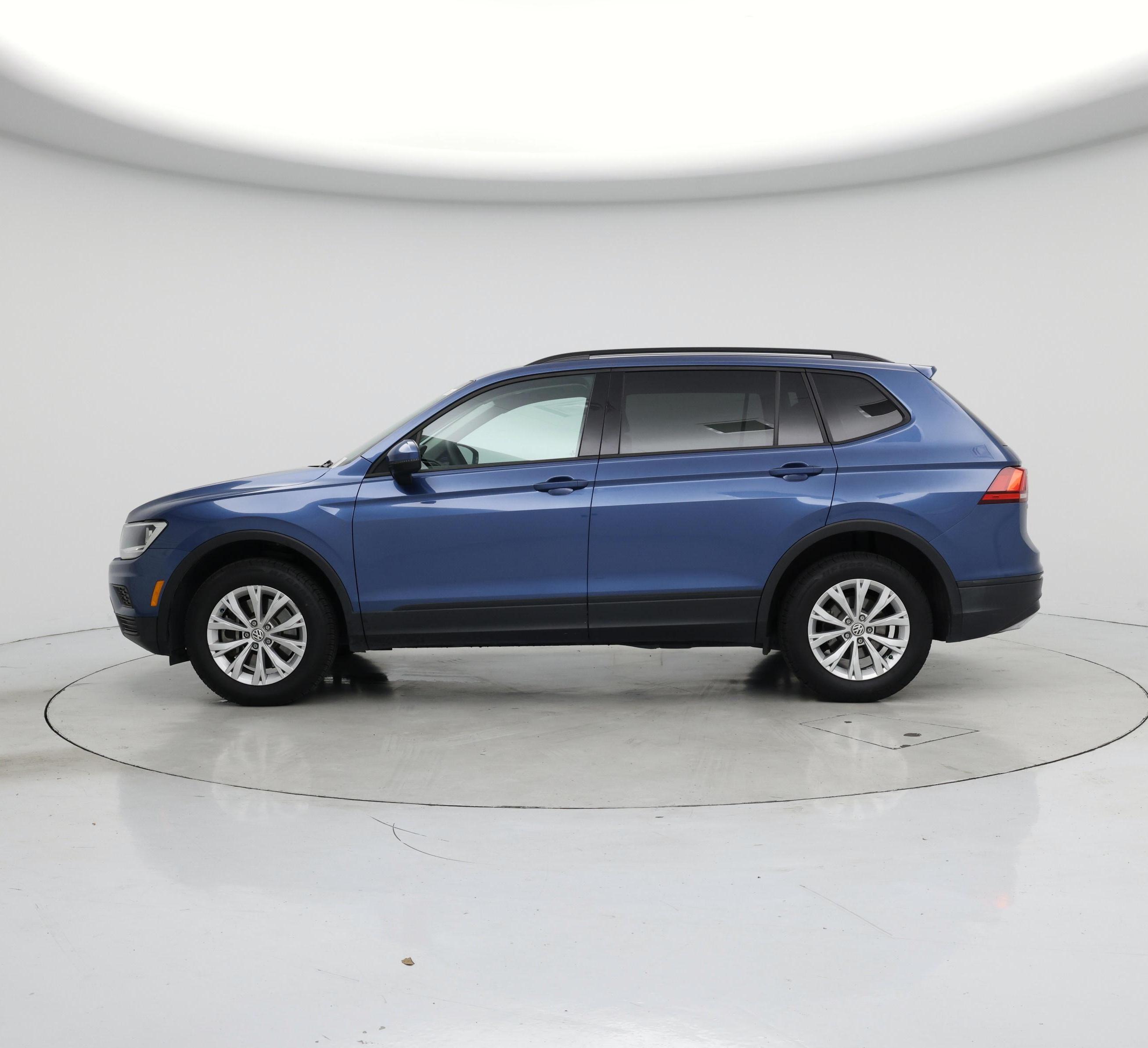 Thumbnail: 2019 Volkswagen Tiguan - 3