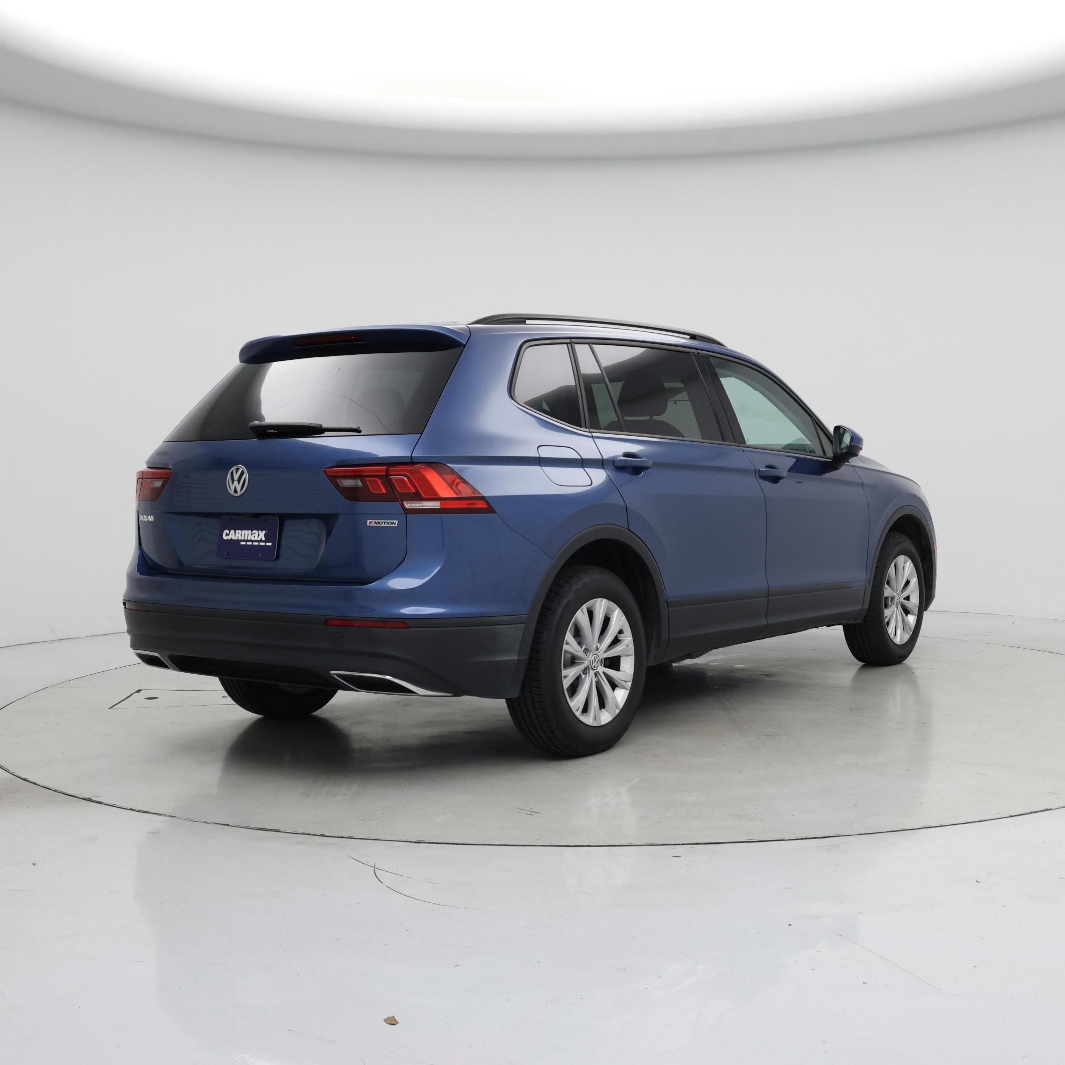 Thumbnail: 2019 Volkswagen Tiguan - 8