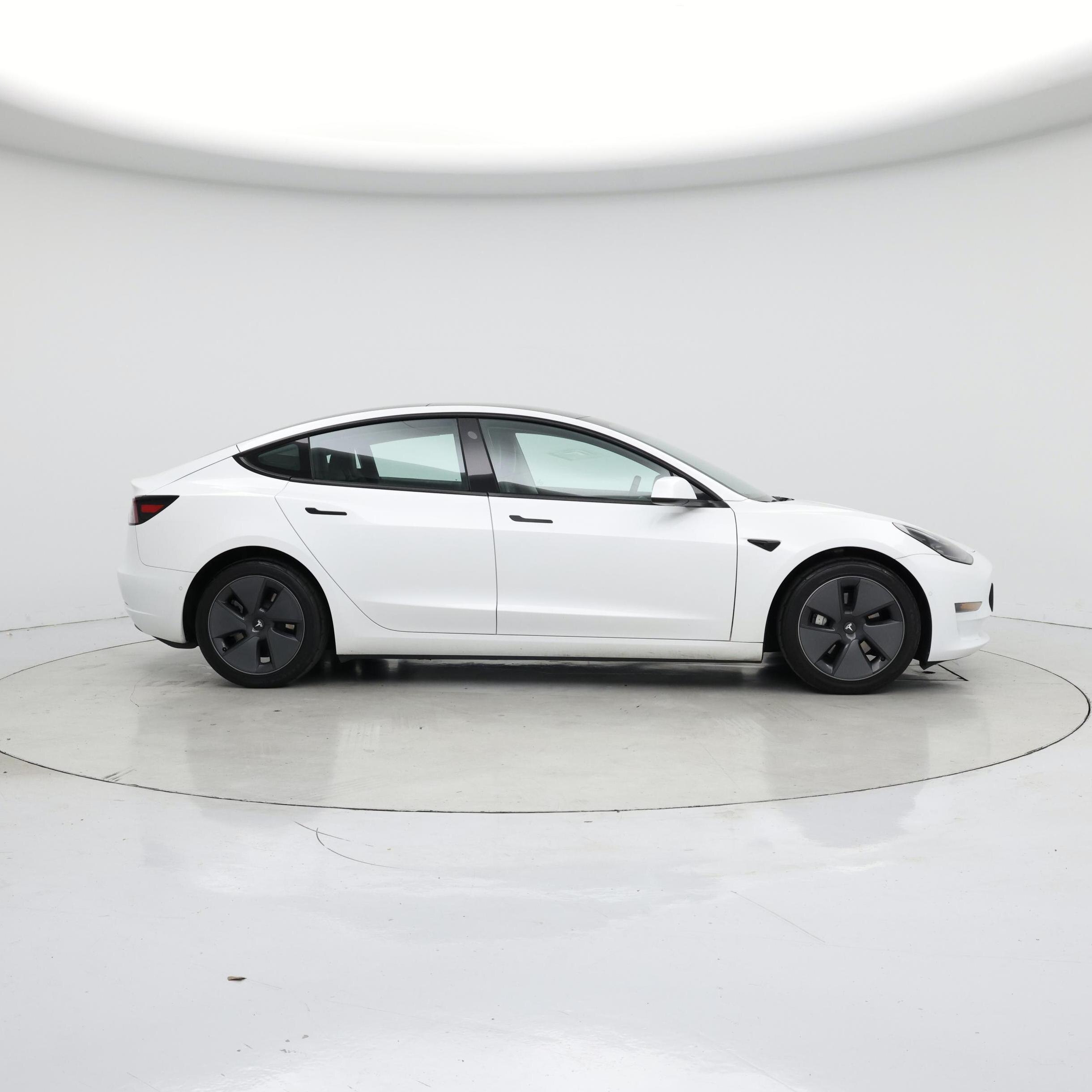 Thumbnail: 2021 Tesla Model 3 - 7