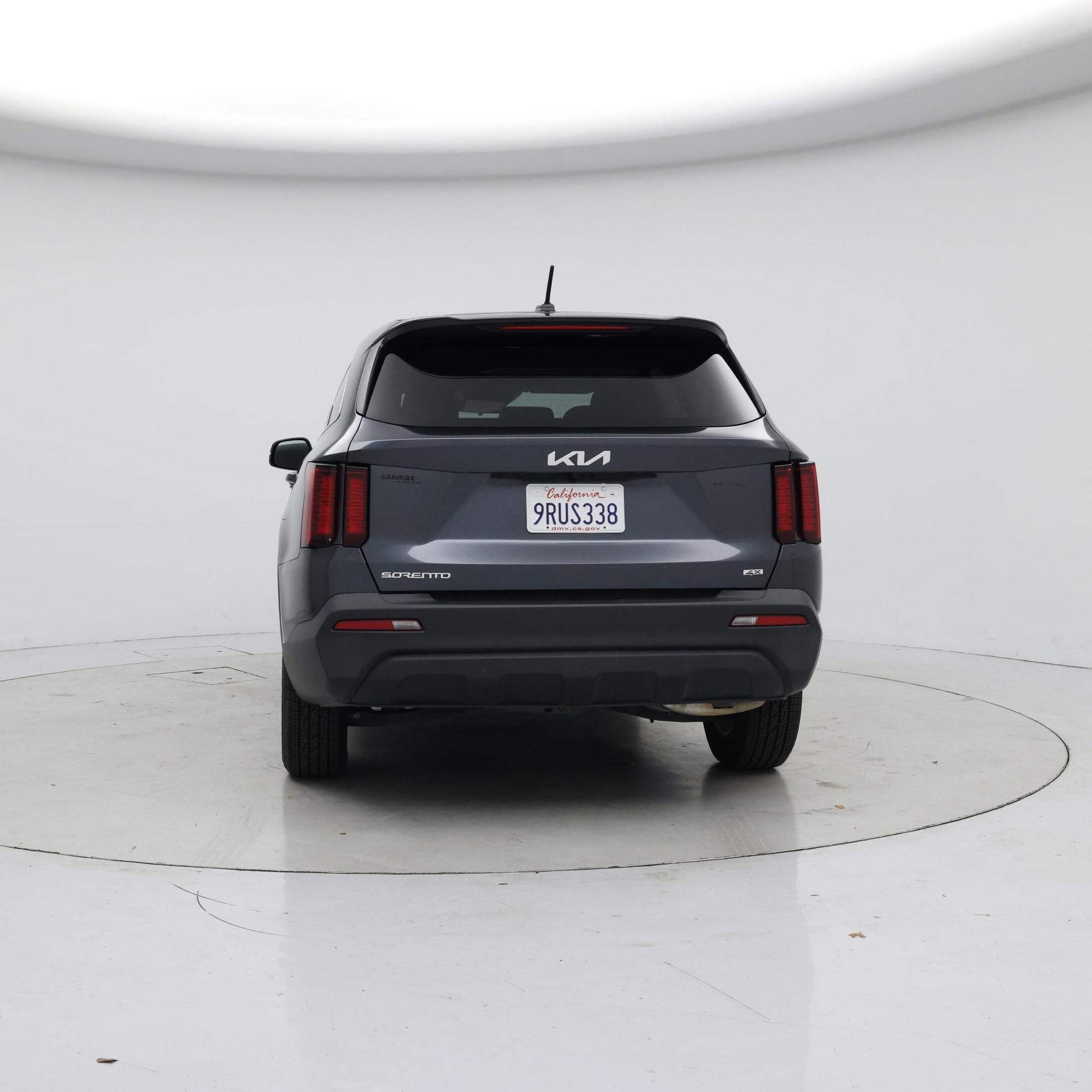 Thumbnail: 2023 Kia Sorento - 6