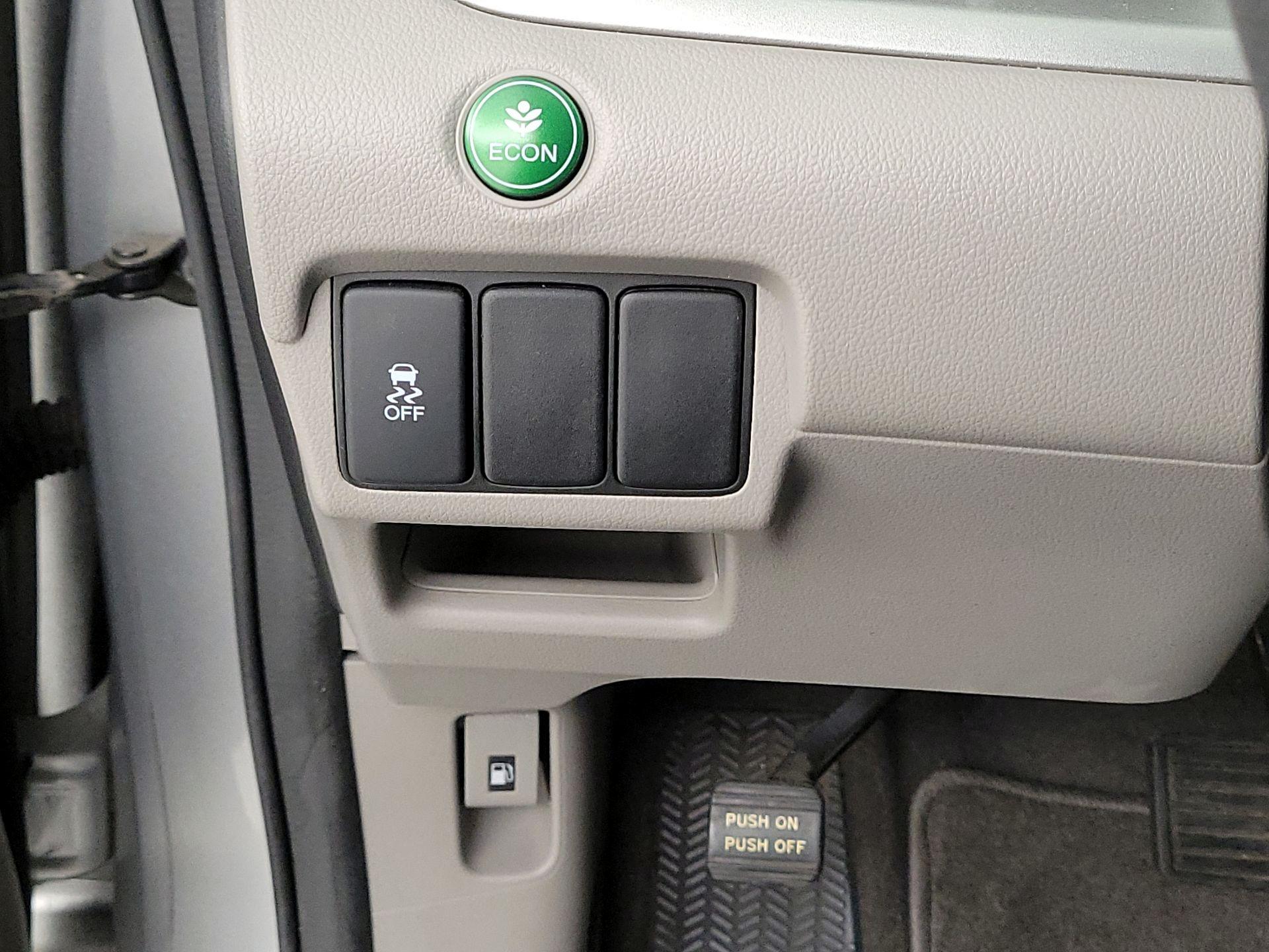 Thumbnail: 2013 Honda CR-V - 13