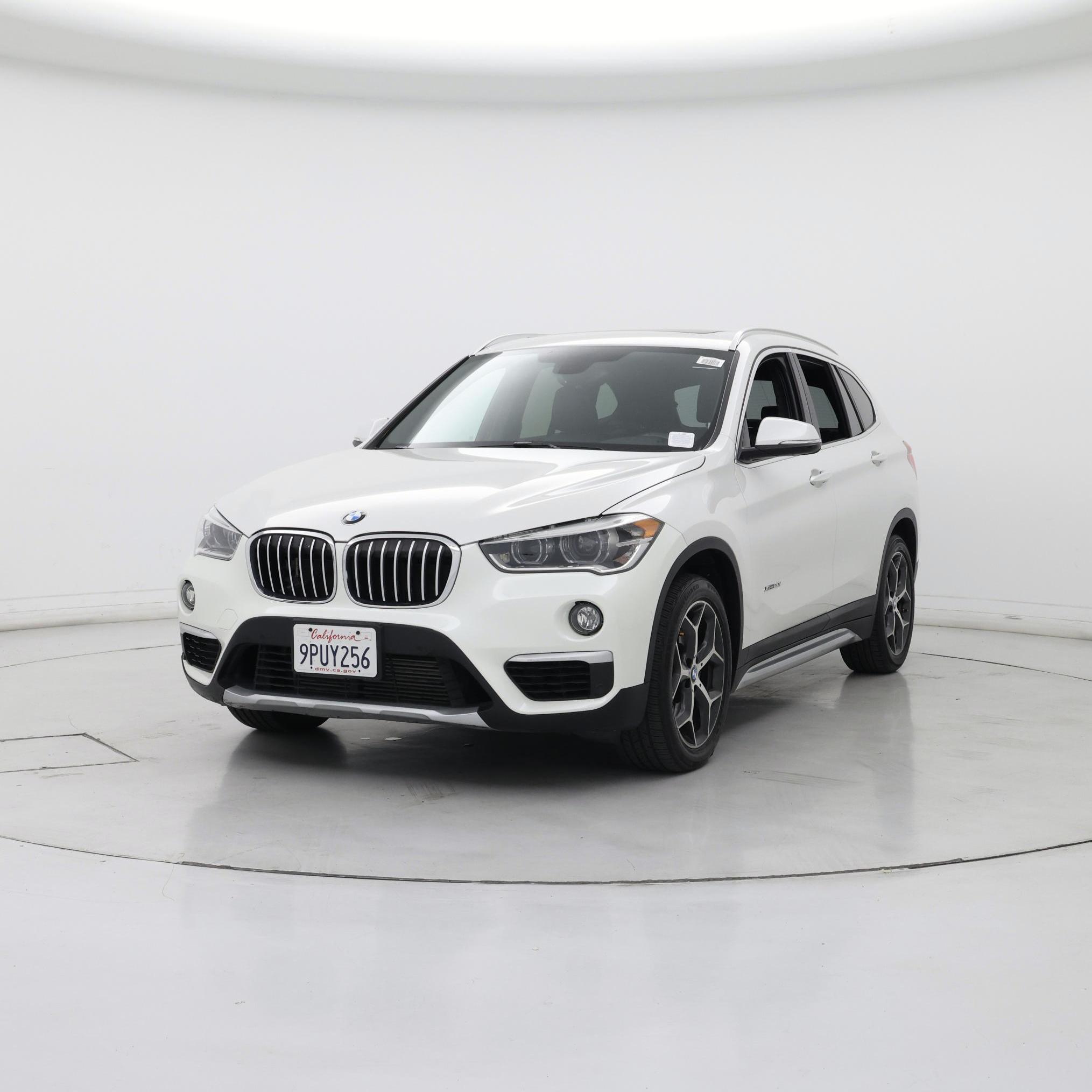 Thumbnail: 2016 BMW X1 - 4
