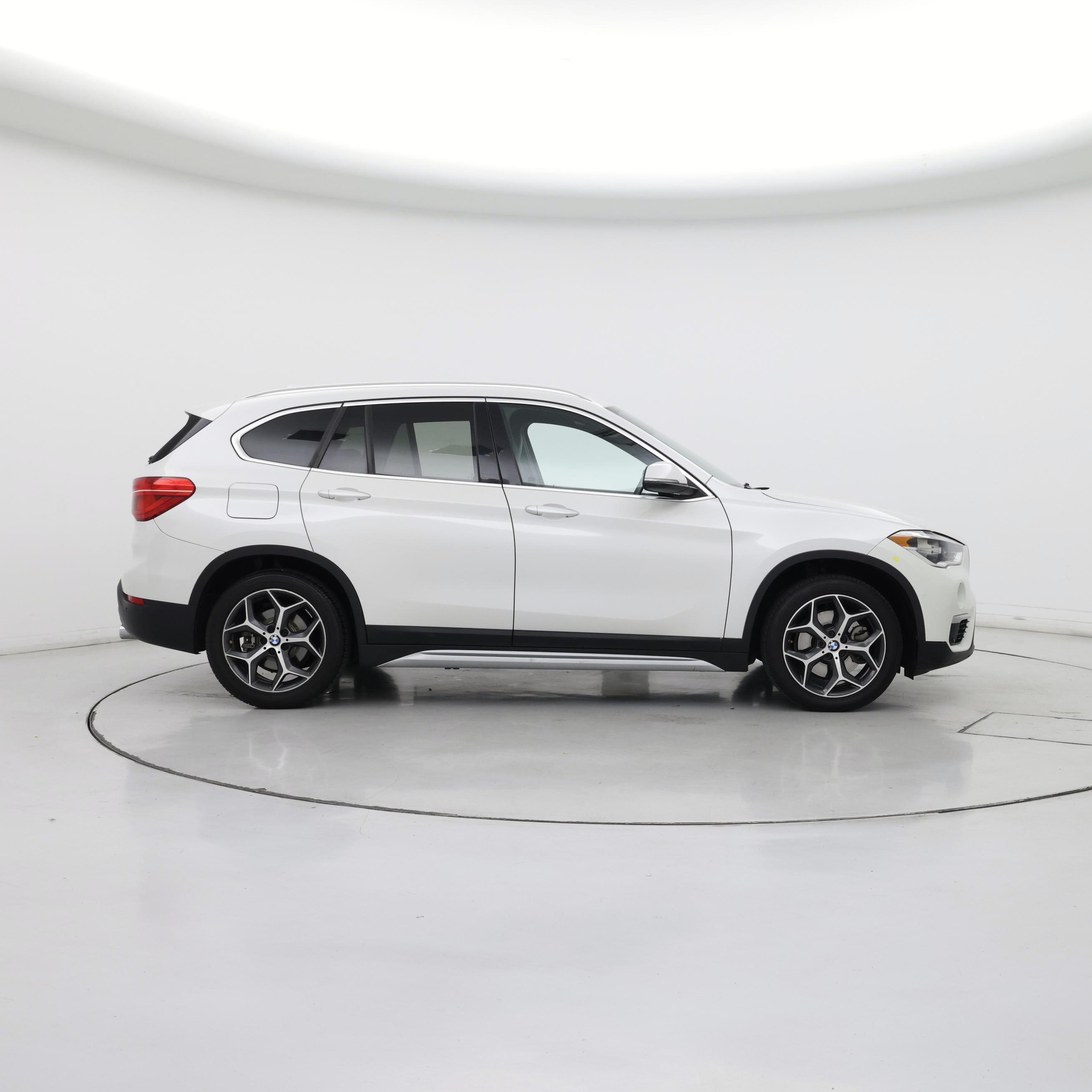 Thumbnail: 2016 BMW X1 - 7