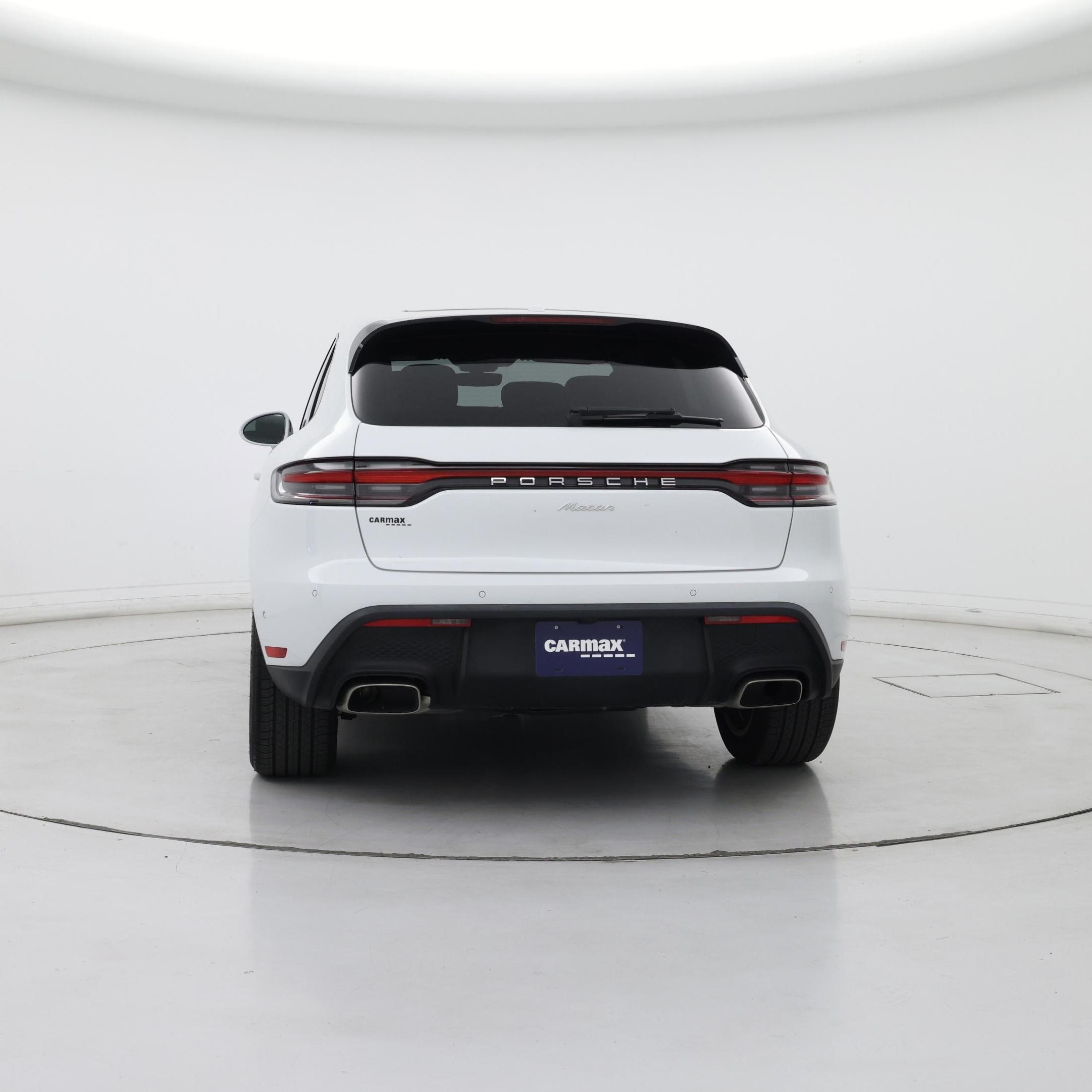 Thumbnail: 2023 Porsche Macan - 6