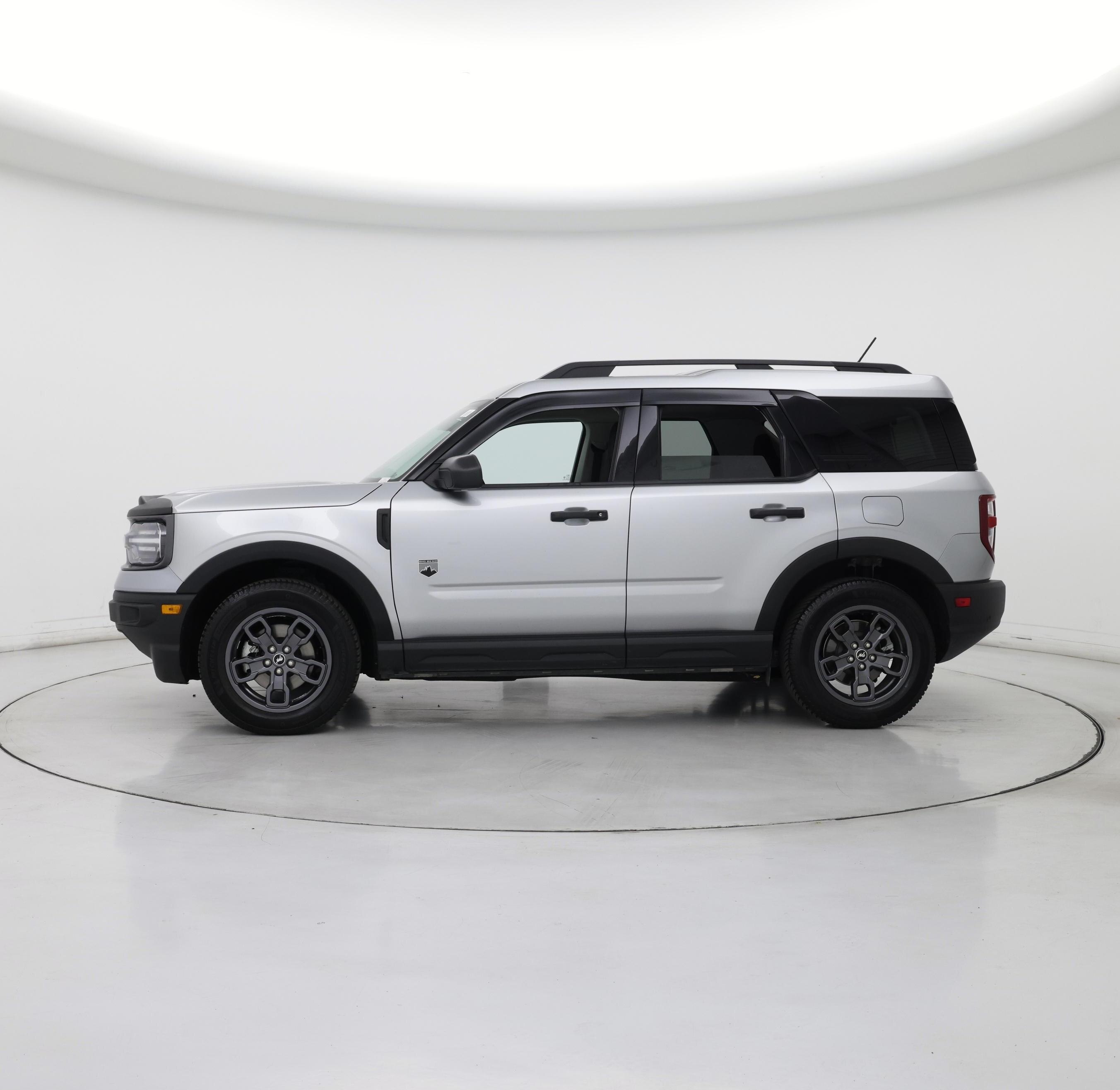 Thumbnail: 2022 Ford Bronco Sport - 3