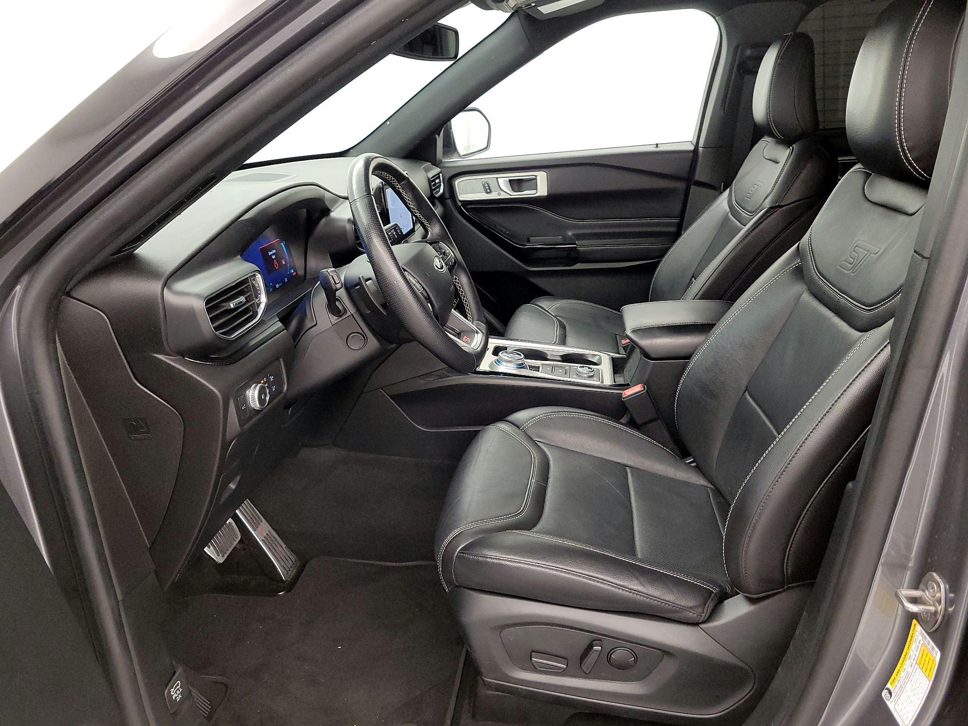 Thumbnail: 2021 Ford Explorer - 11