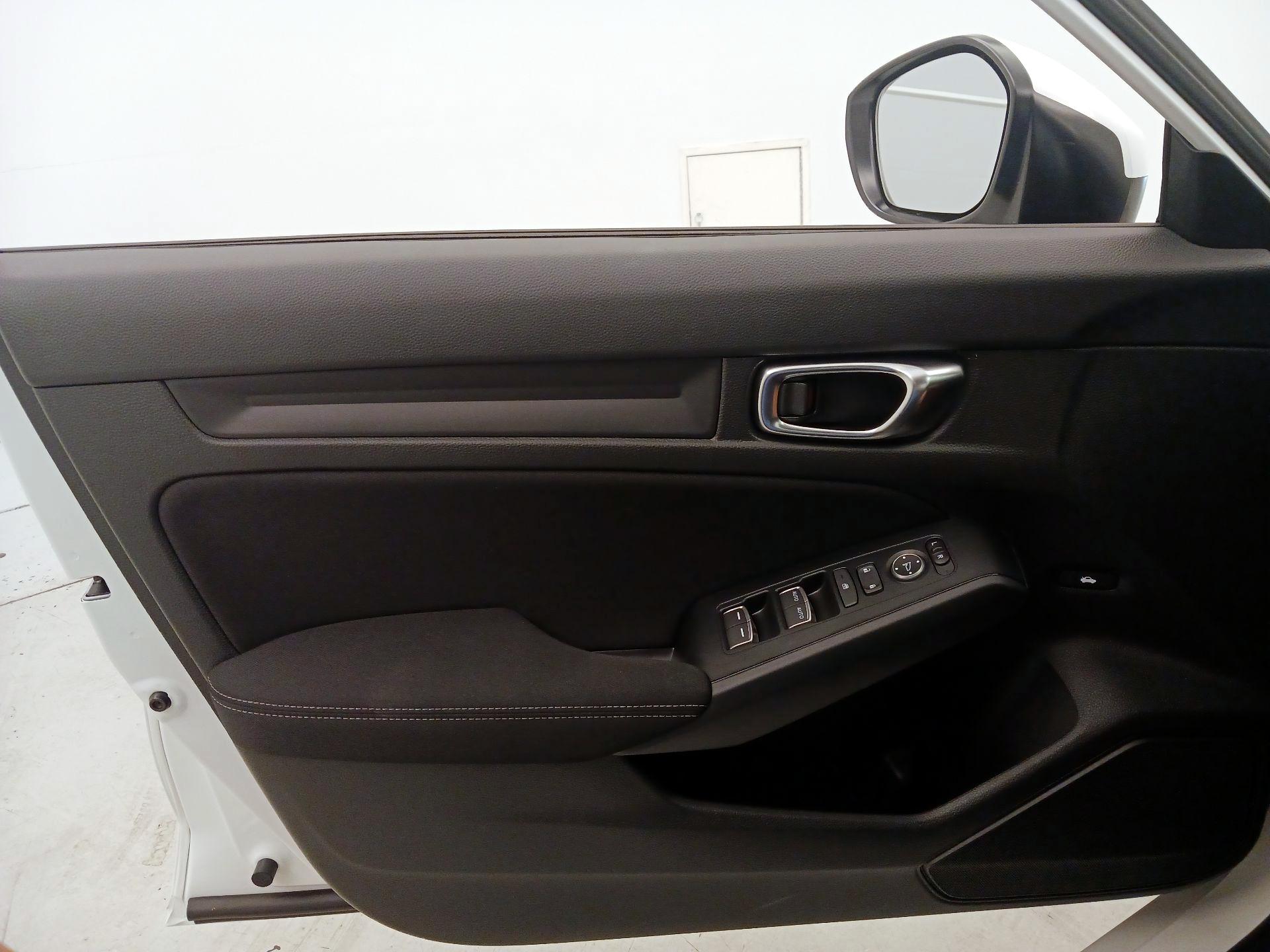 Thumbnail: 2025 Honda Civic - 12