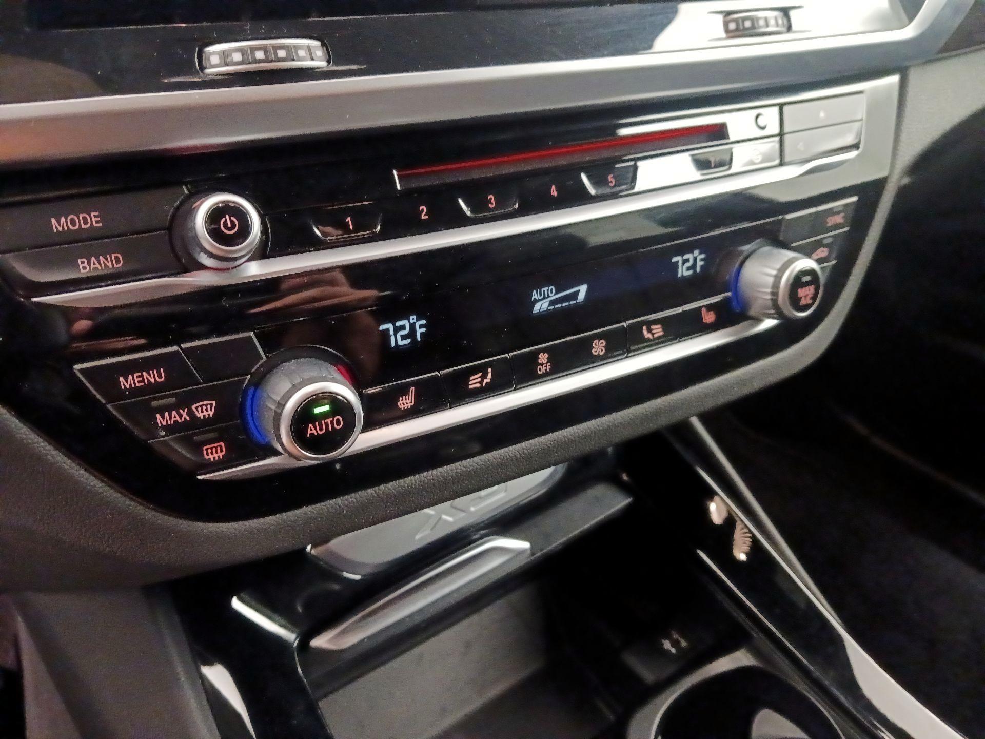 Thumbnail: 2019 BMW X3 - 17