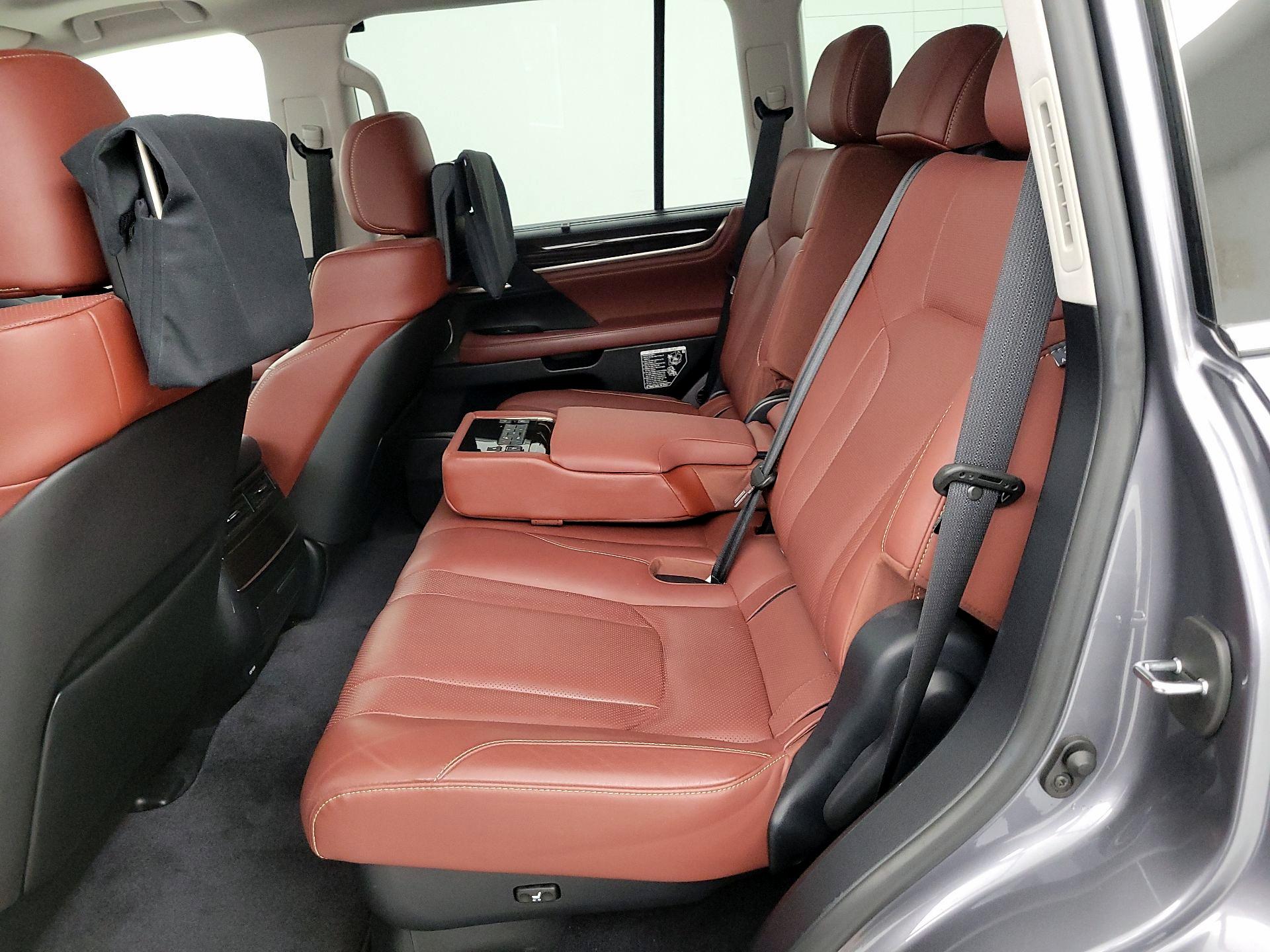 Thumbnail: 2017 Lexus LX - 20